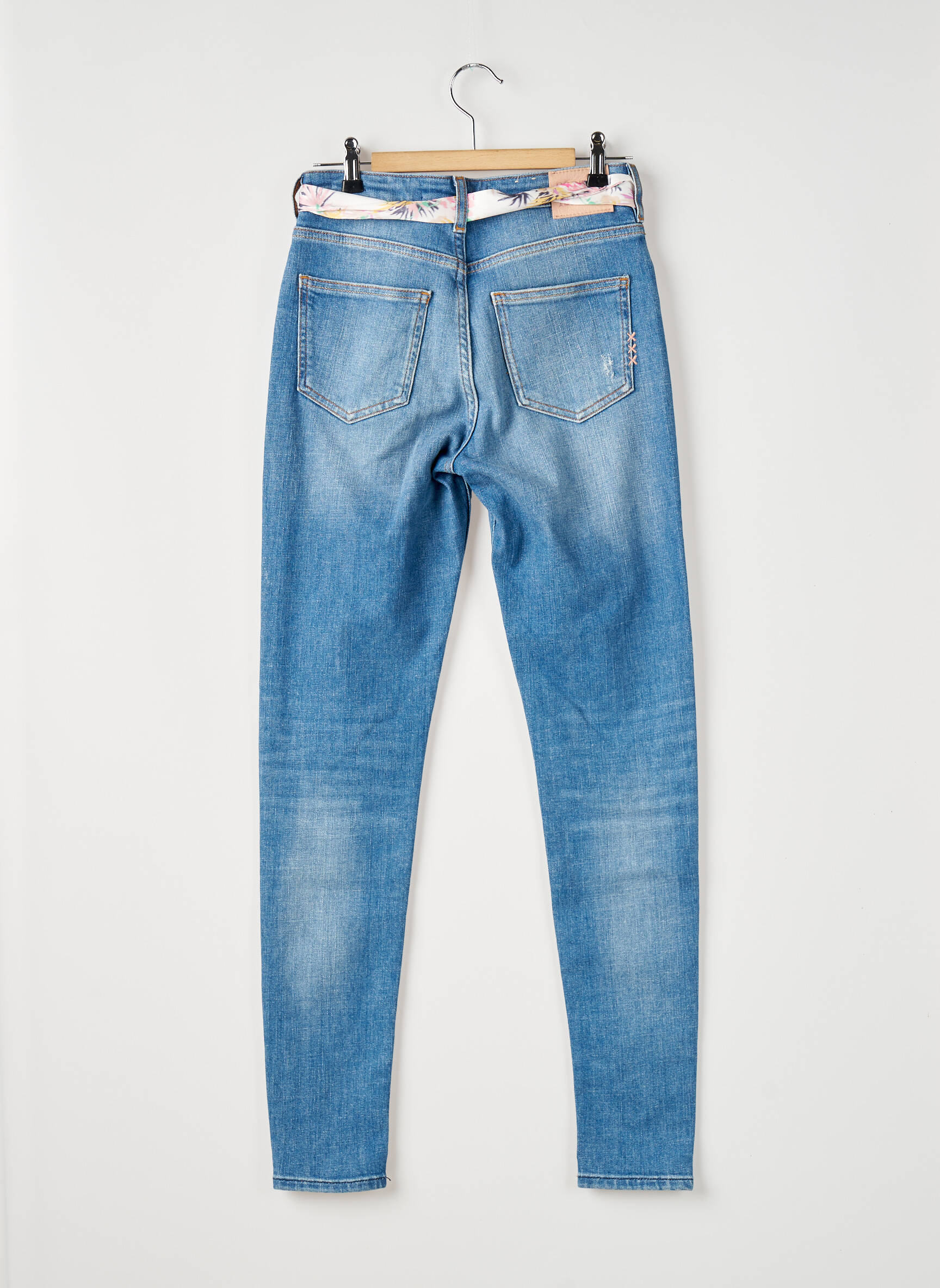 Lieknos džinsai nusidėvėjęs ir išblukęs efektas aukšta talija mėlyna SCOTCH & SODA moteris