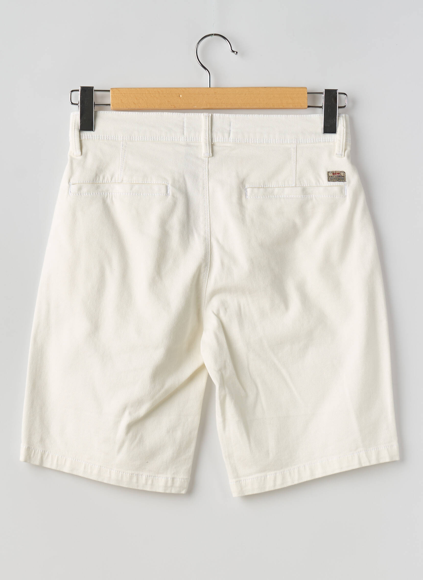 Bermudas tamprumas normala dydis baltas LEE COOPER vyras