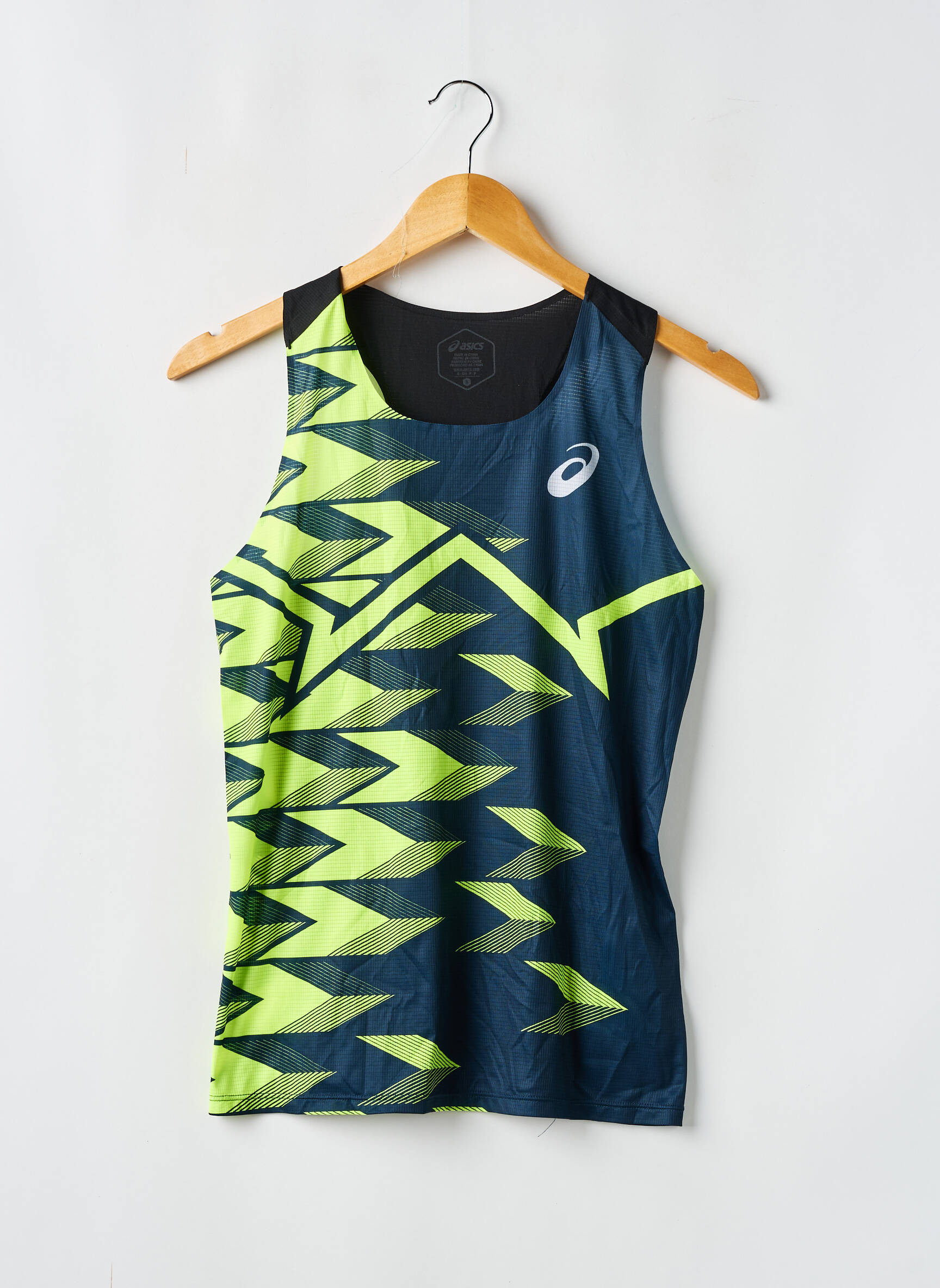 Viršūnė fantazijos raštas be rankų juodas ASICS moteris