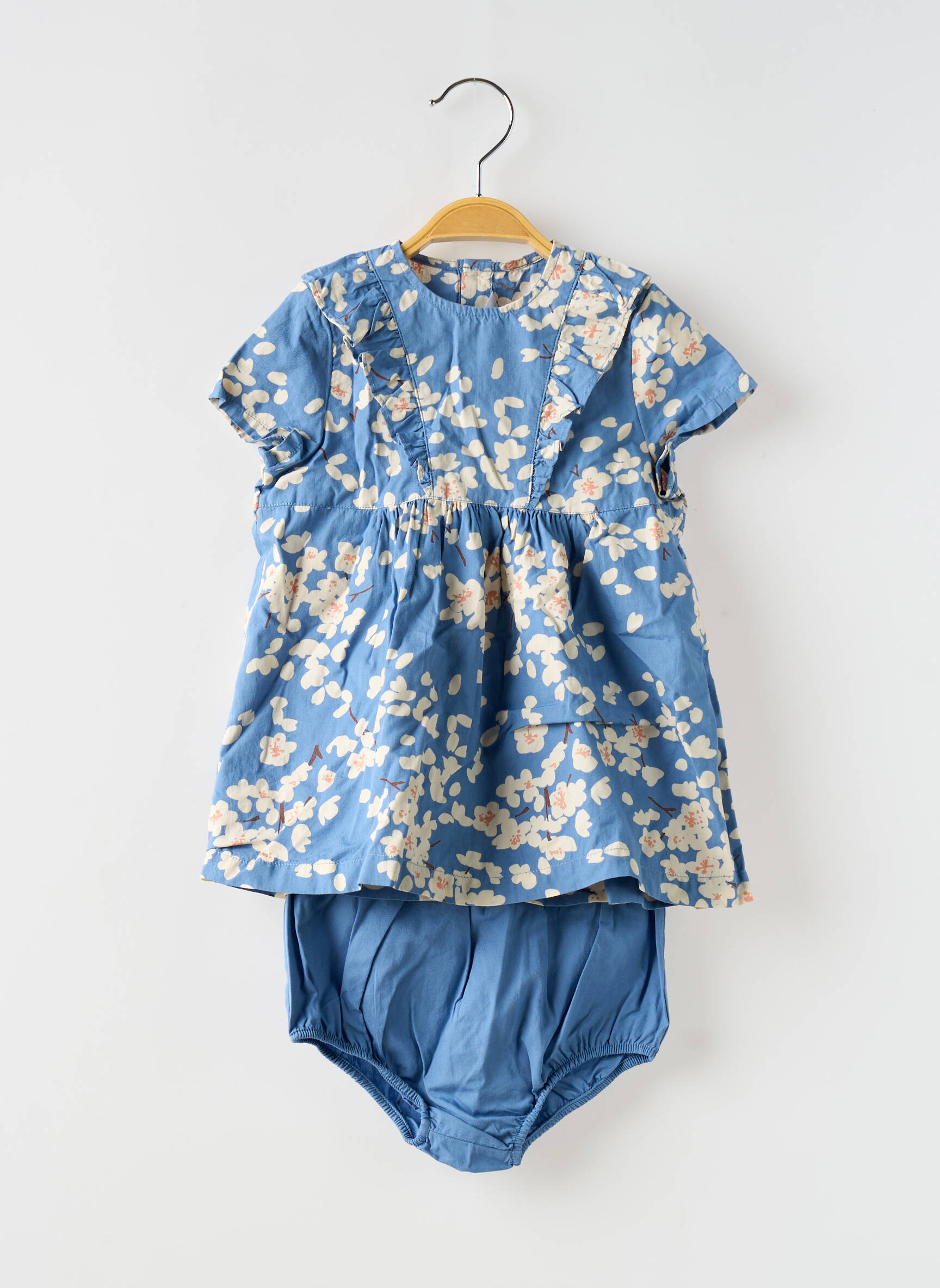Šortų rinkinys gėlių raštas mėlyna PETIT BATEAU mergina