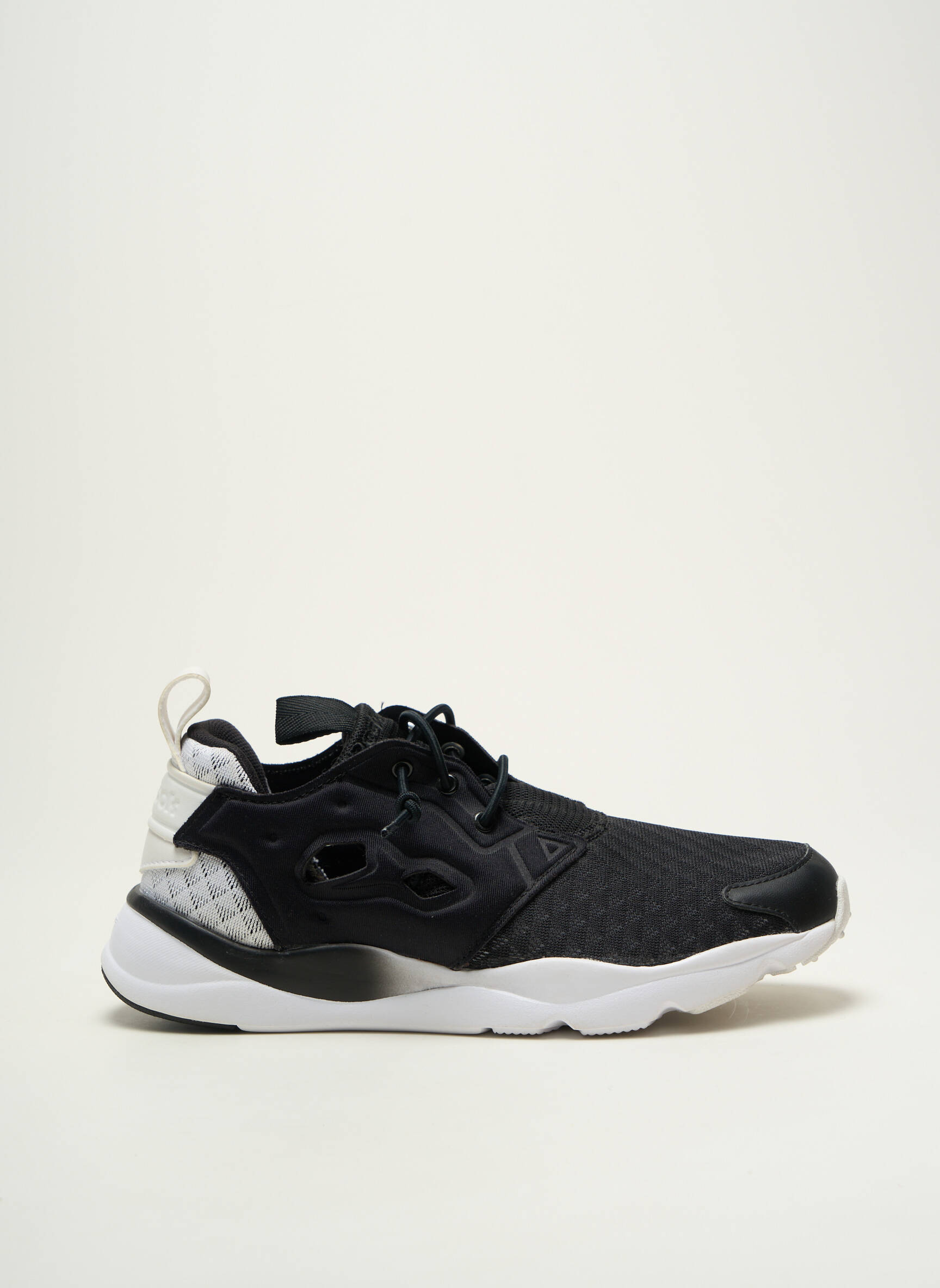 Bėgimo bateliai elastinė uždarymo sistema plokščias kulnas iki 3 cm juodas REEBOK moteris