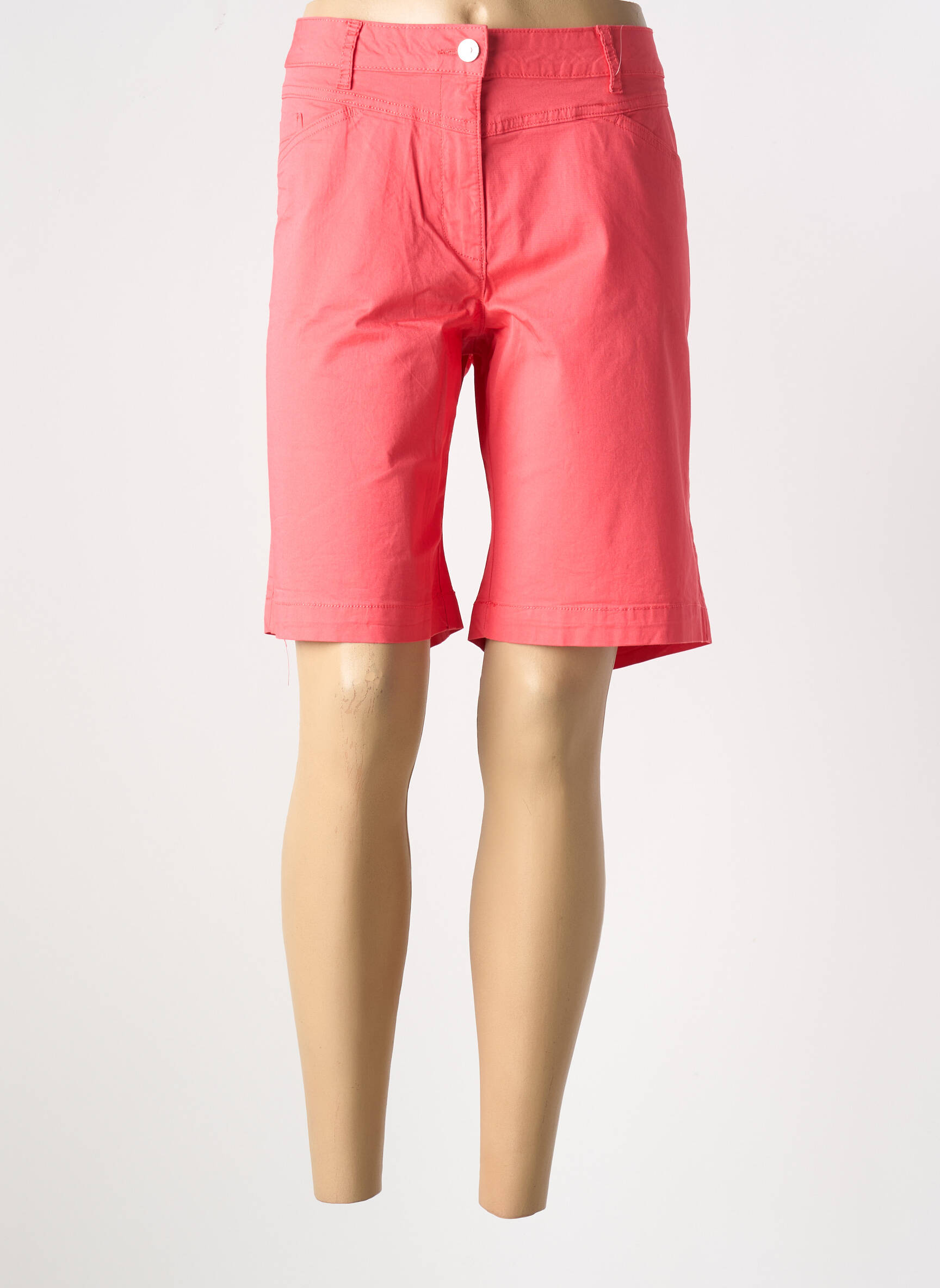 Bermudas popelinos audinys, kuris pasižymi lygiu ir tankiu paviršiumi. normala dydis rožinė BETTY BARCLAY moteris