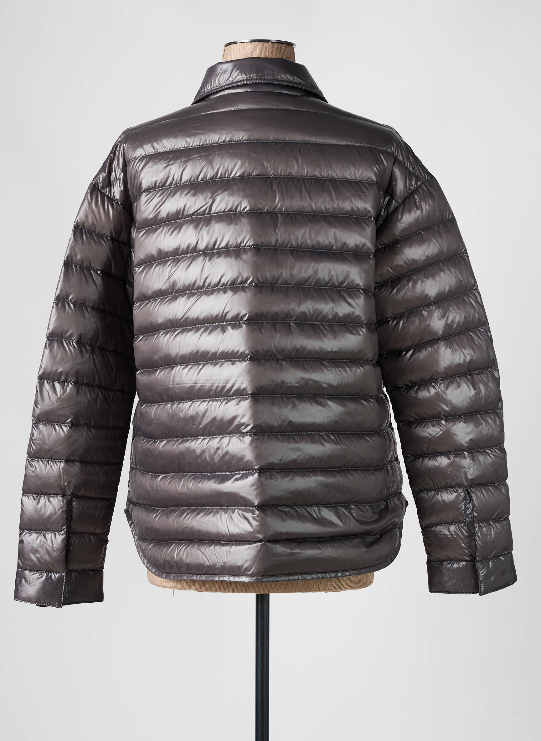 Pūkinė striukė ilgos rankovės be gobtuvų pilka PARAJUMPERS moteris