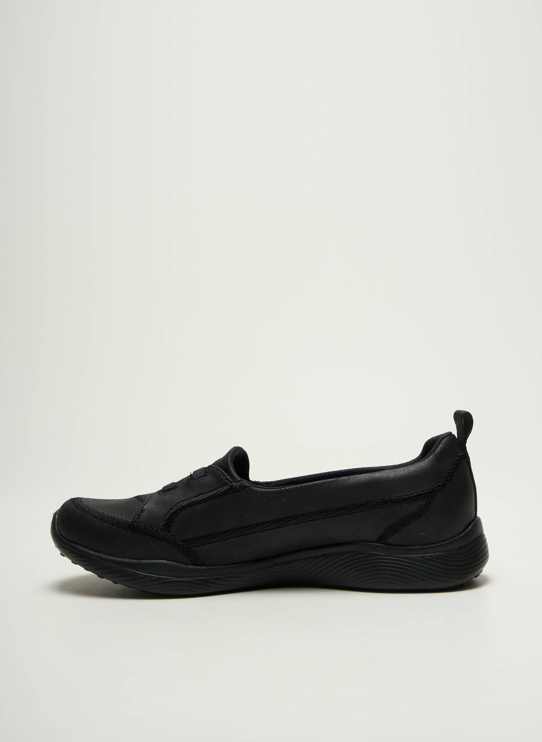 Bėgimo bateliai apvalus mygtukas plokščias kulnas iki 3 cm juodas SKECHERS moteris