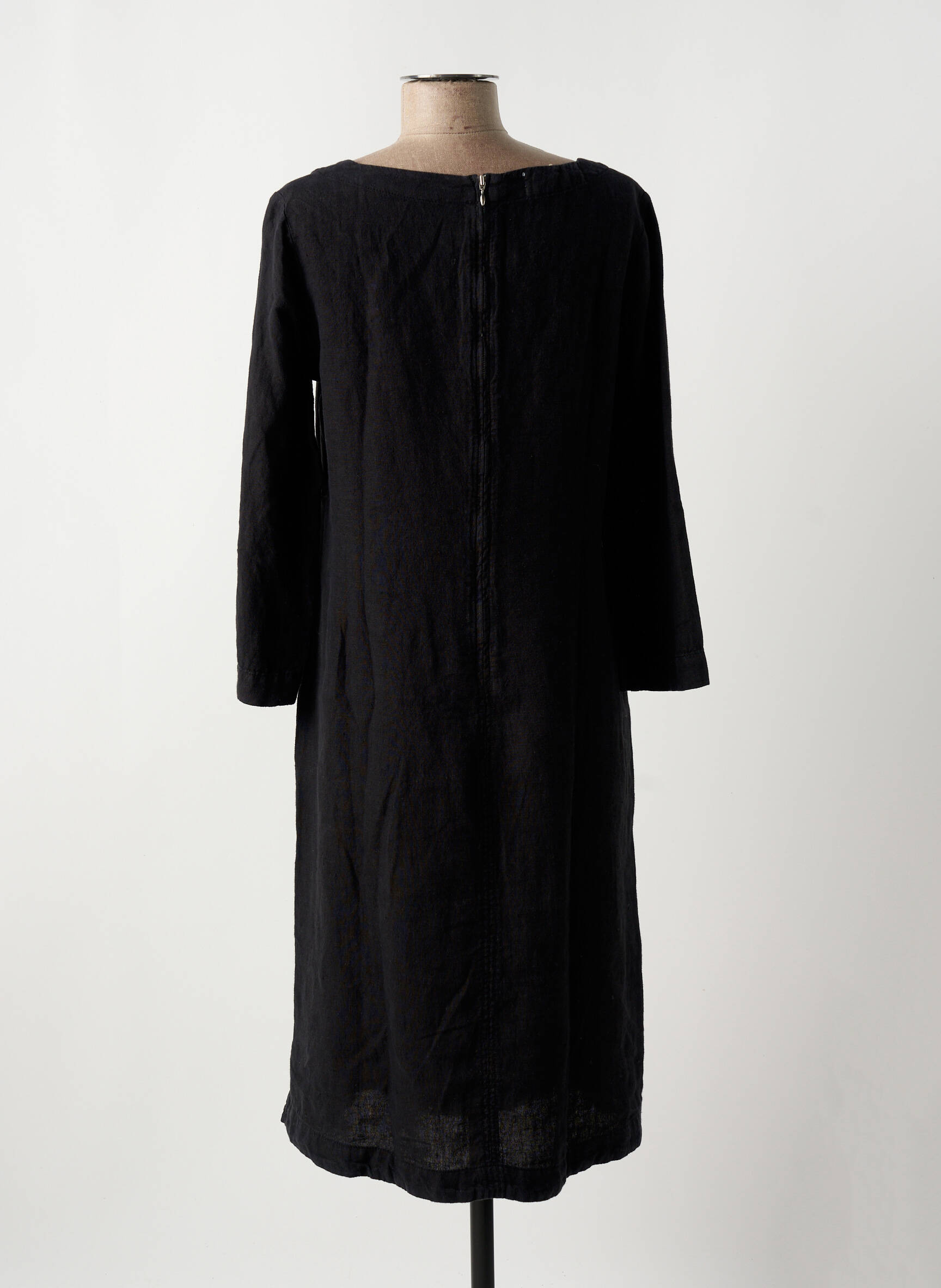 Pusilgių suknelė 3/4 rankovės 3/4 rankovės juodas COUTURIST moteris