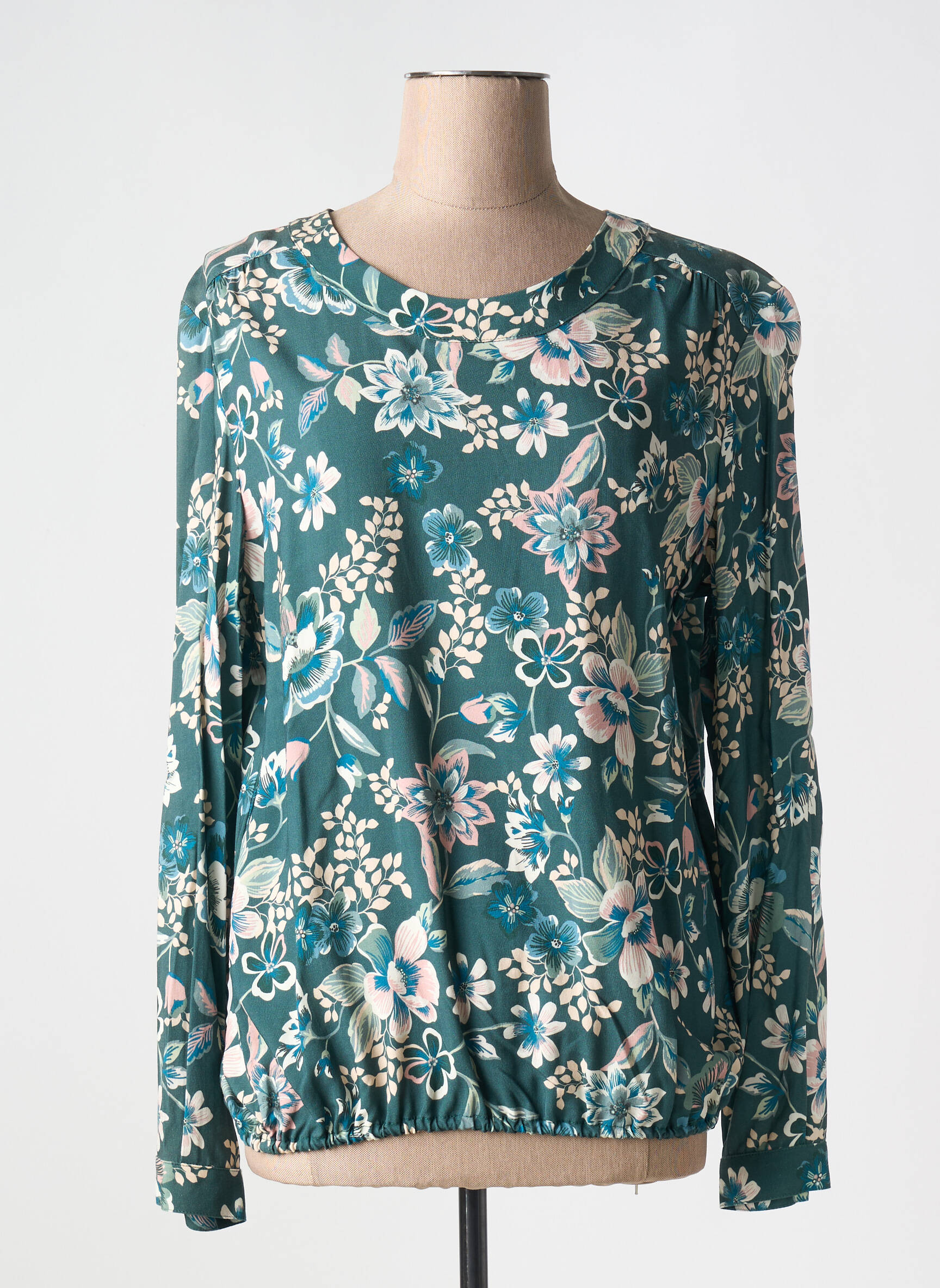 Bluzonai popelinos audinys, kuris pasižymi lygiu ir tankiu paviršiumi. ilgos rankovės žalias LE PETIT BAIGNEUR moteris