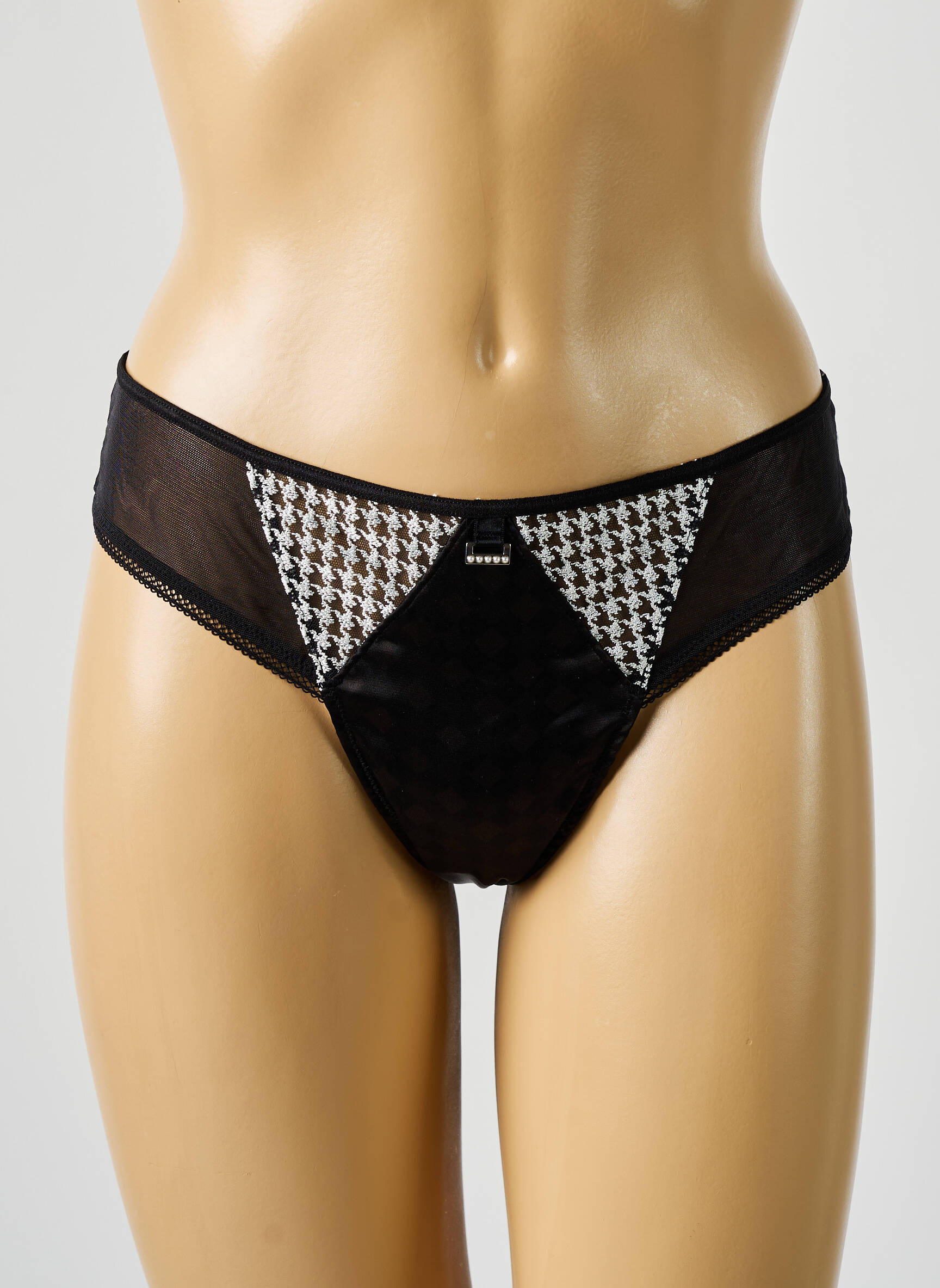 Tanga tamprumas juodas WACOAL moteris