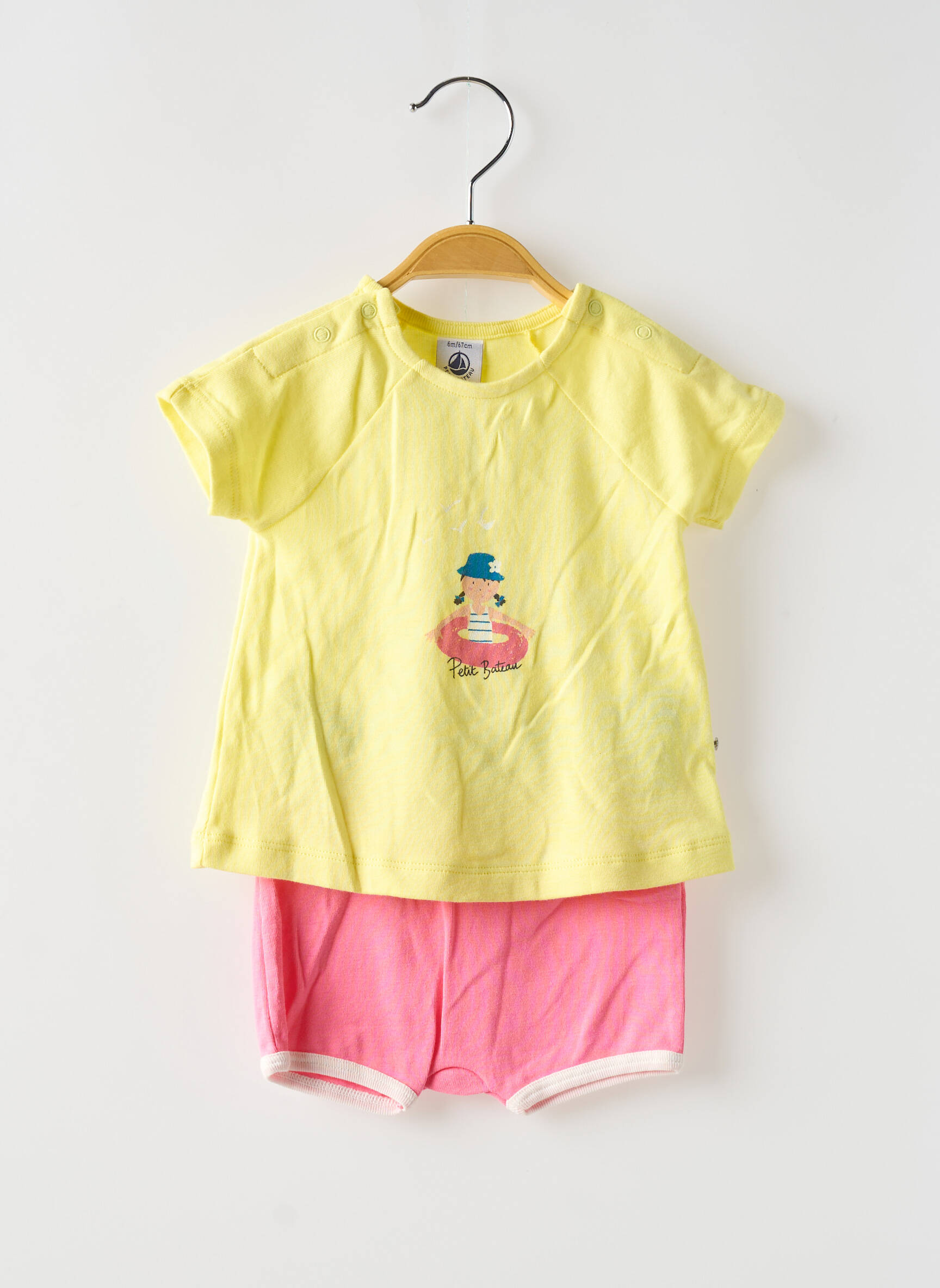 Šortų rinkinys tiesi iškirptė geltona PETIT BATEAU mergina