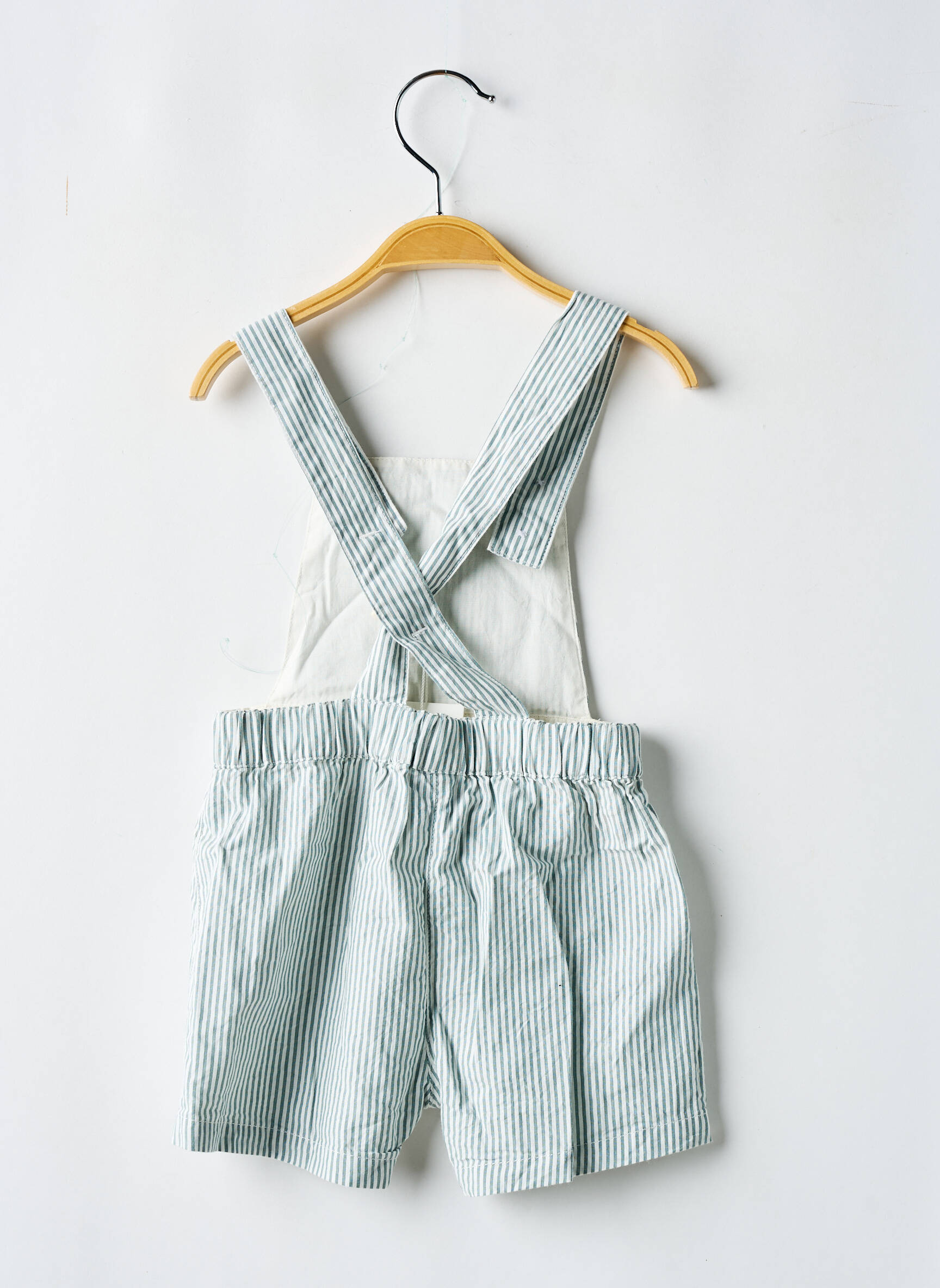Kombinezonas kišenės plonos dirželiai žalias PETIT BATEAU berniukas