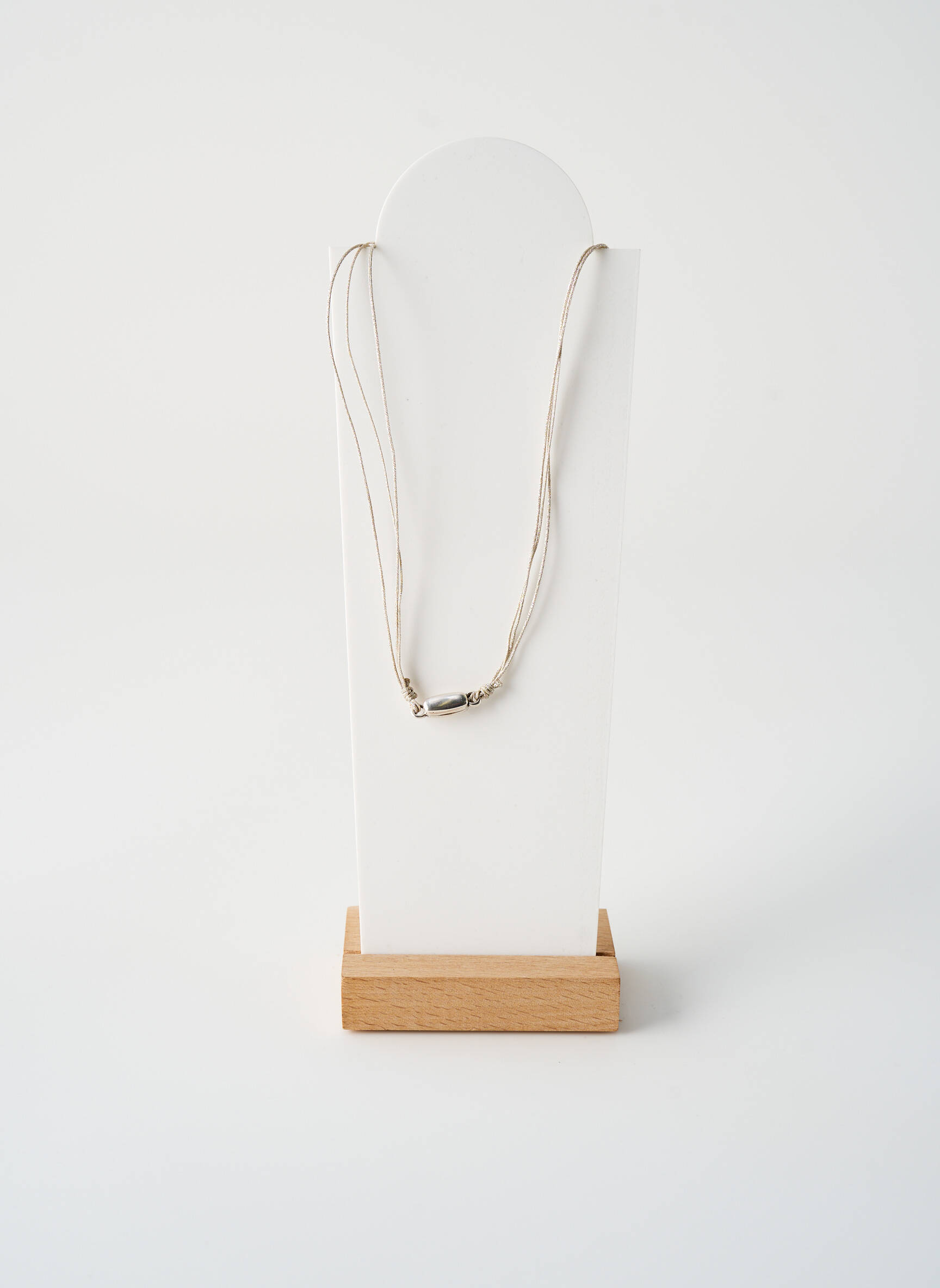 Kaklaraištis perlų ornamentas sidabrinė BY GARANCE moteris