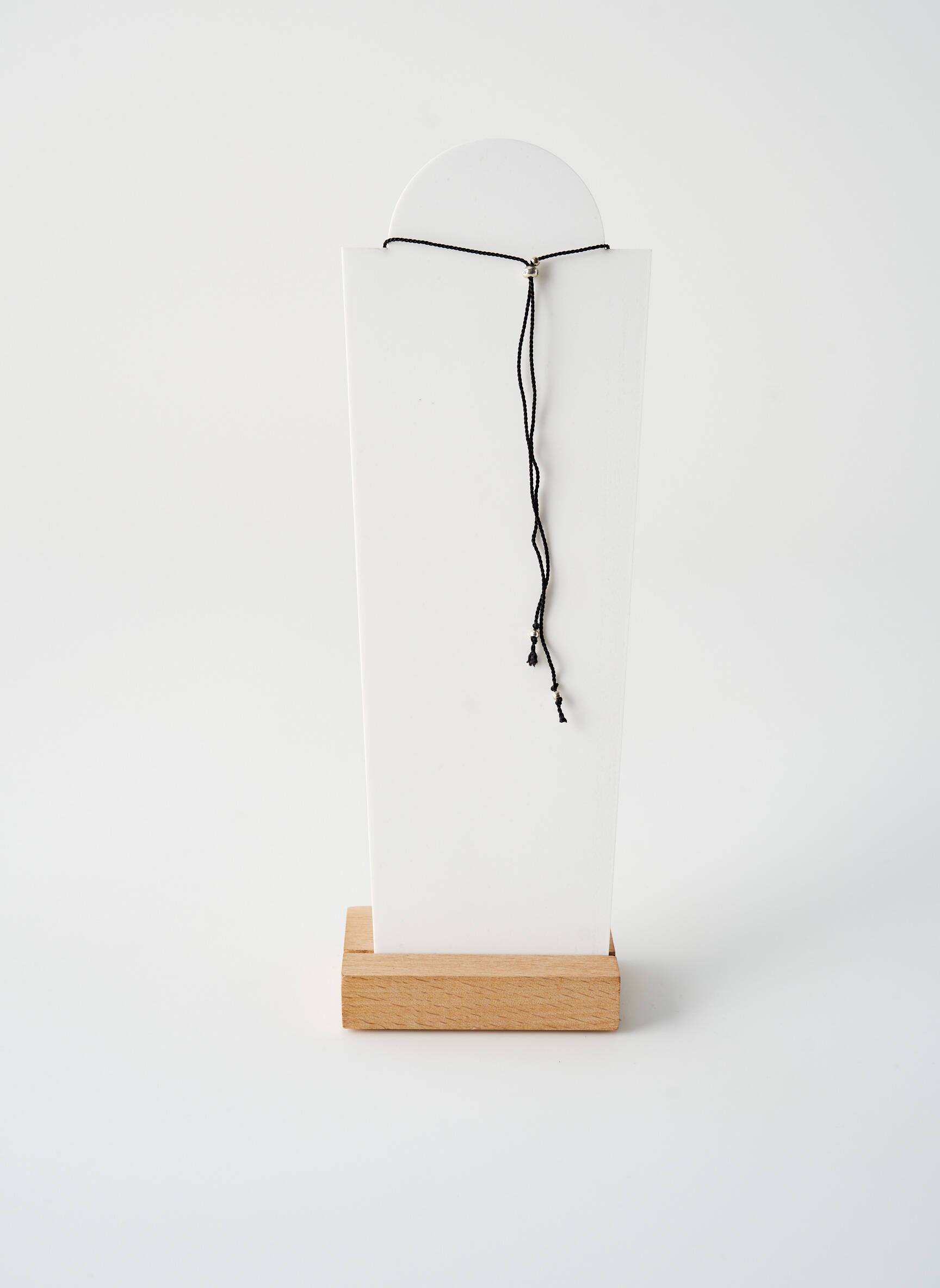 Kaklaraištis perlų ornamentas sidabrinė BY GARANCE moteris