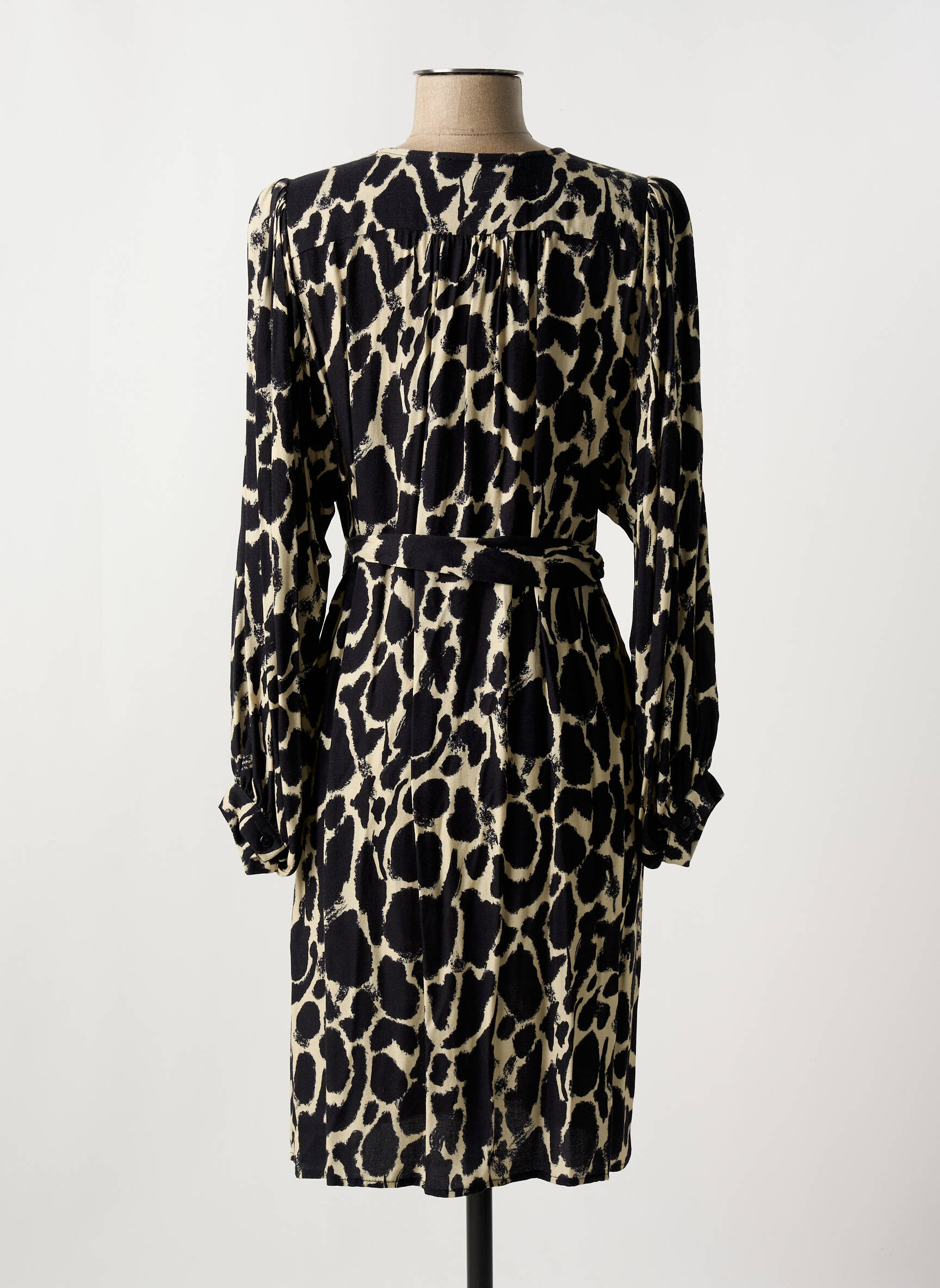Pusilgių suknelė fantazijos raštas ilgos rankovės juodas LA FEE MARABOUTEE moteris