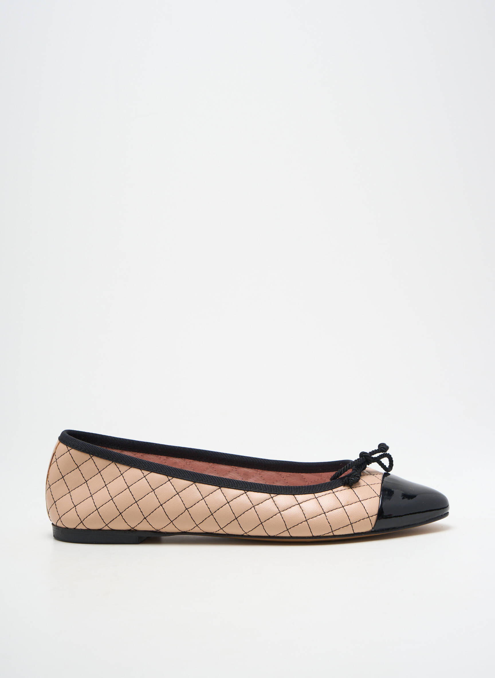 Balerinos lygus medžiaga plokščias kulnas iki 3 cm bežinis PRETTY BALLERINAS moteris