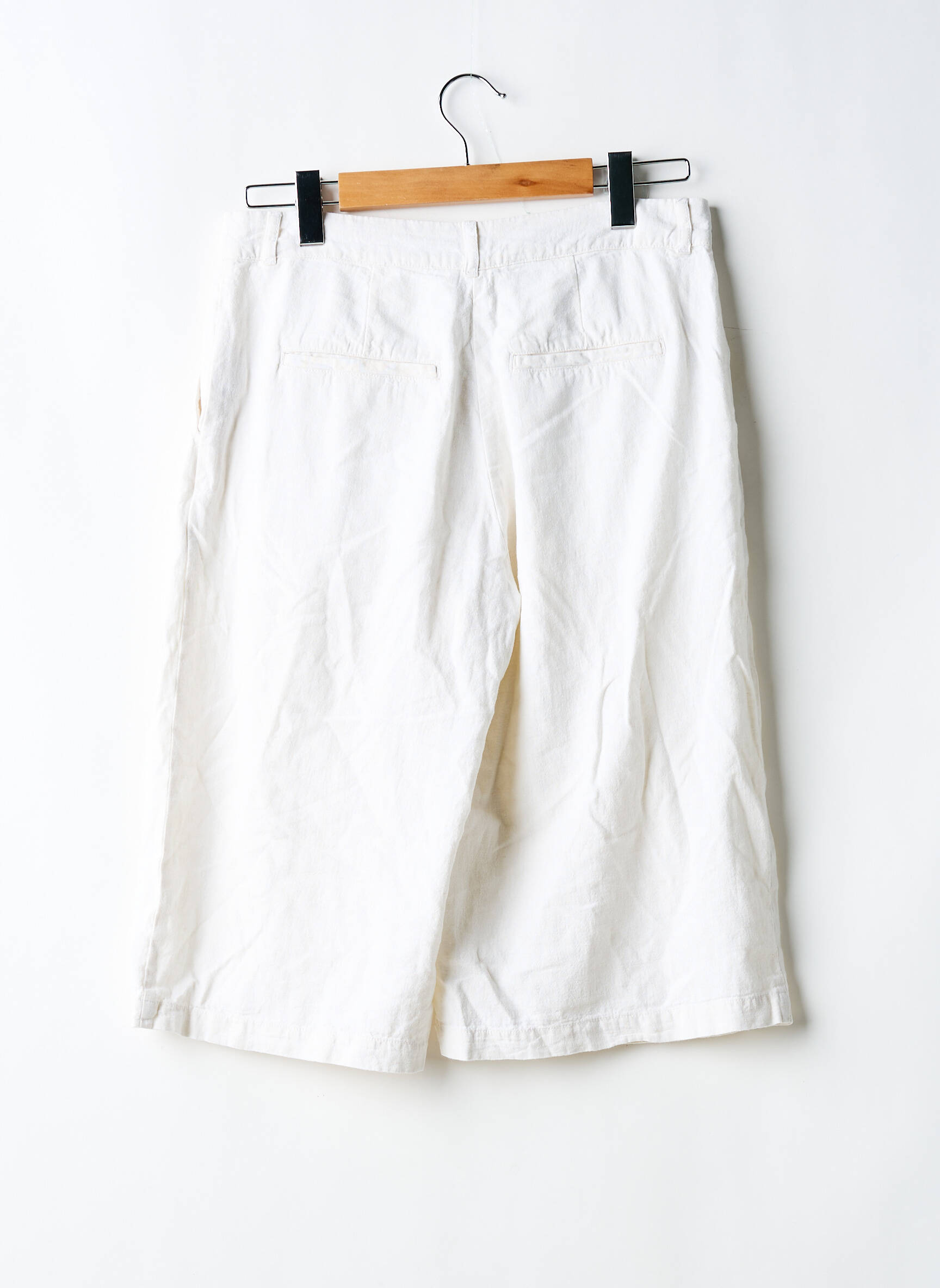 Bermudas tiesi kirpimas normala dydis baltas AMERICAN VINTAGE moteris