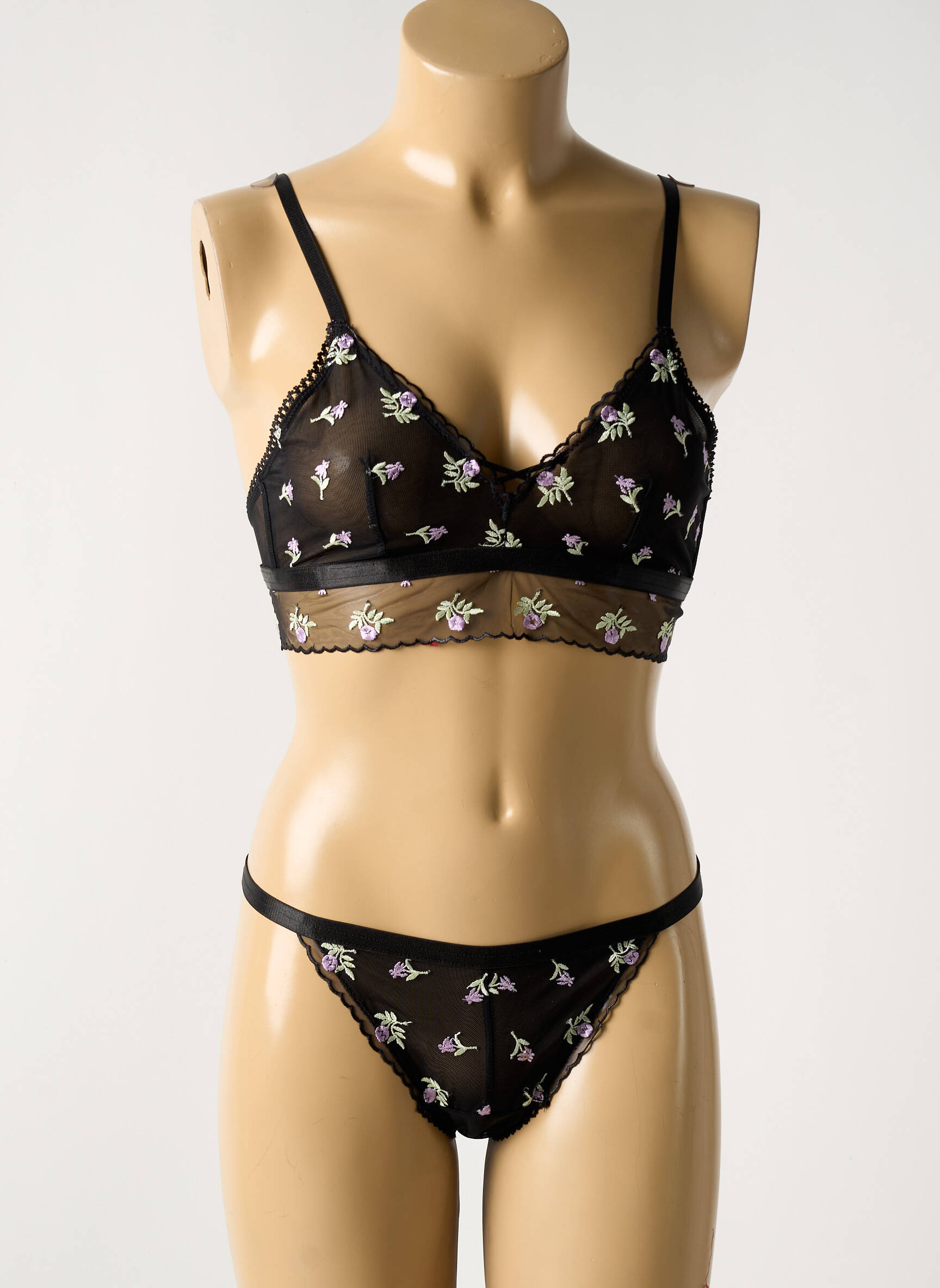 Lingerie rinkinys reguliuojamos elastinės petnešos juodas UNDER STORY moteris