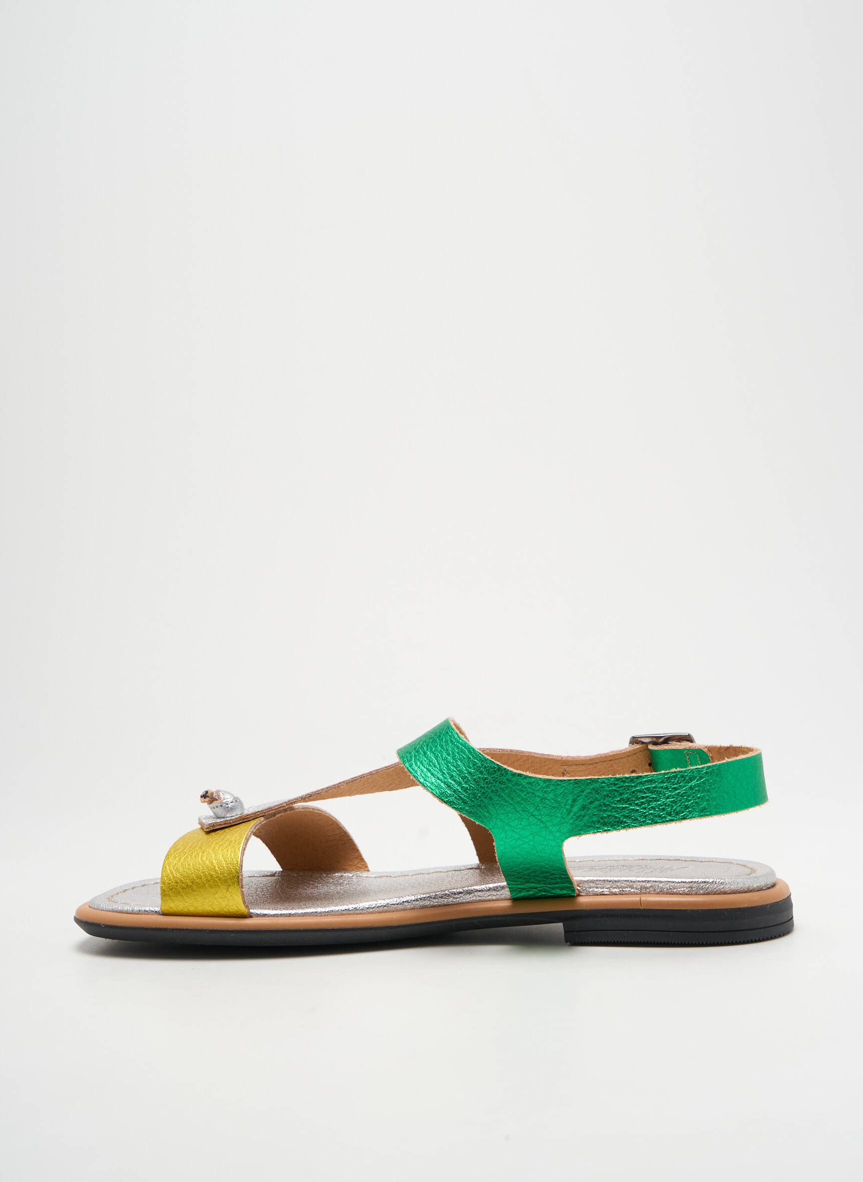 Šlepetės lygus audinys plokščias kulnas iki 3 cm sidabrinė MINKA DESIGN moteris