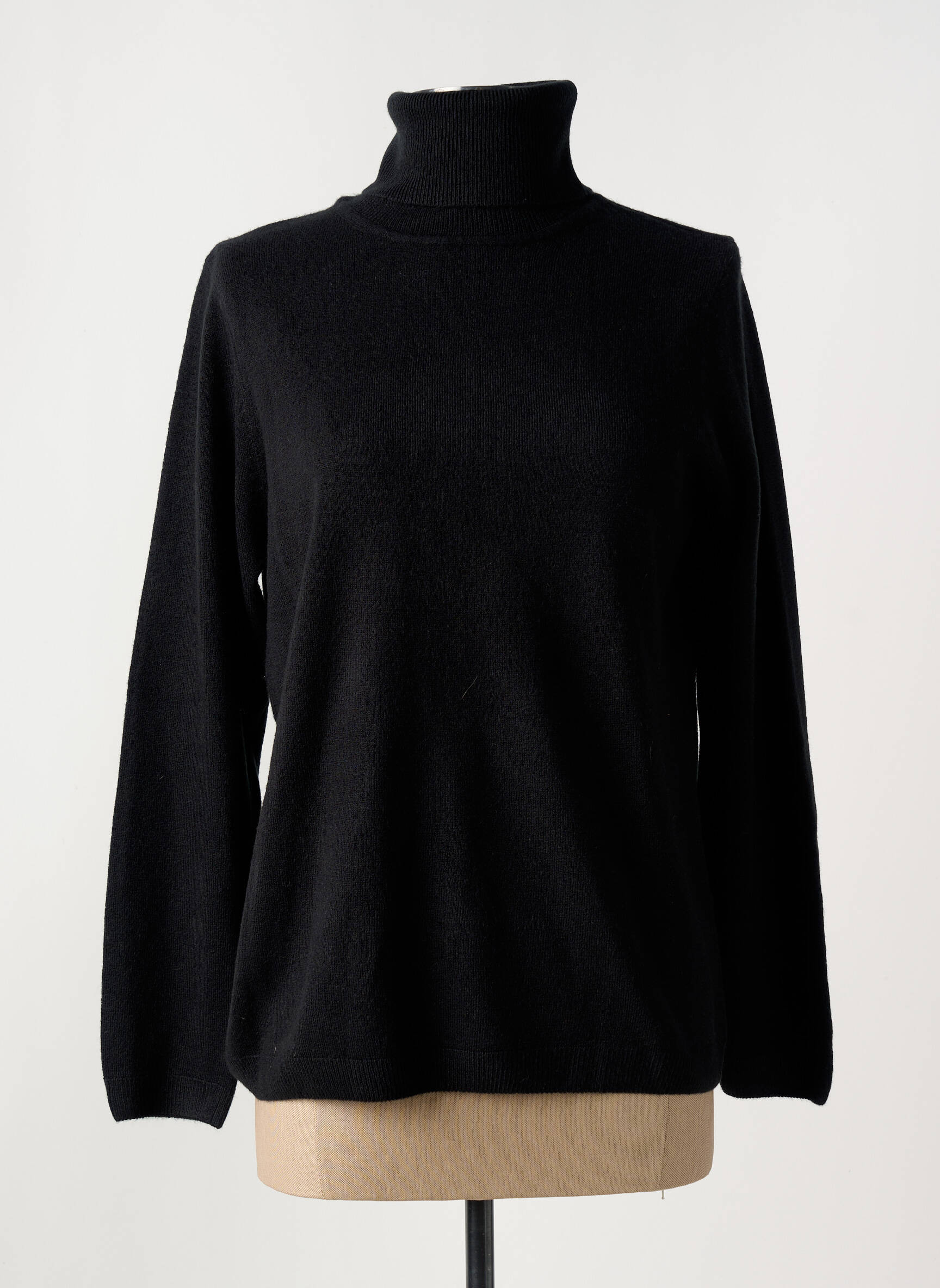 Megztinis su aukštu kaklu tamprumas ilgos rankovės juodas CASHMERE FEELING moteris