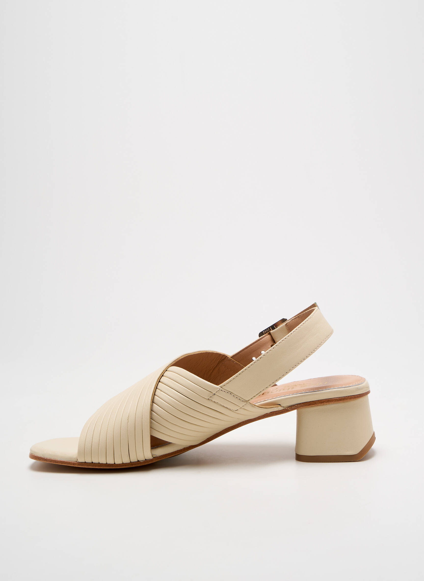 Sandalai/nu pėdos lygus medžiaga kulnas nuo 4 iki 6 cm bežinis NICE THINGS moteris