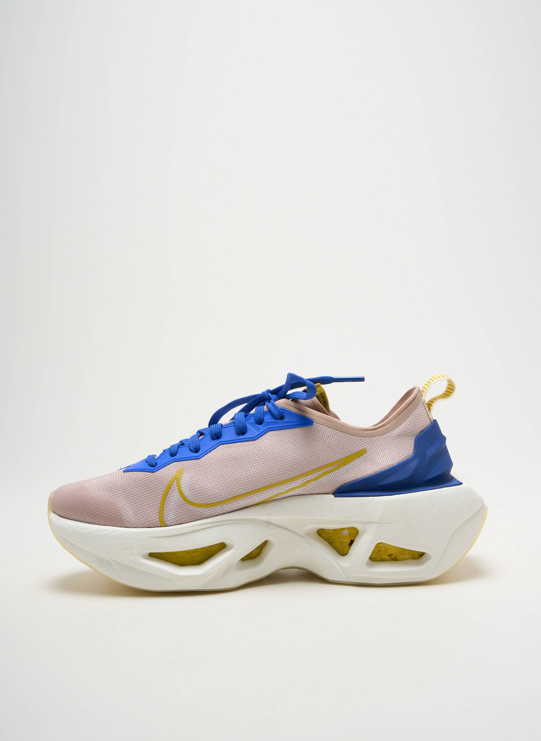 Bėgimo bateliai kompensuotas kulnas kulnas nuo 4 iki 6 cm bežinis NIKE moteris