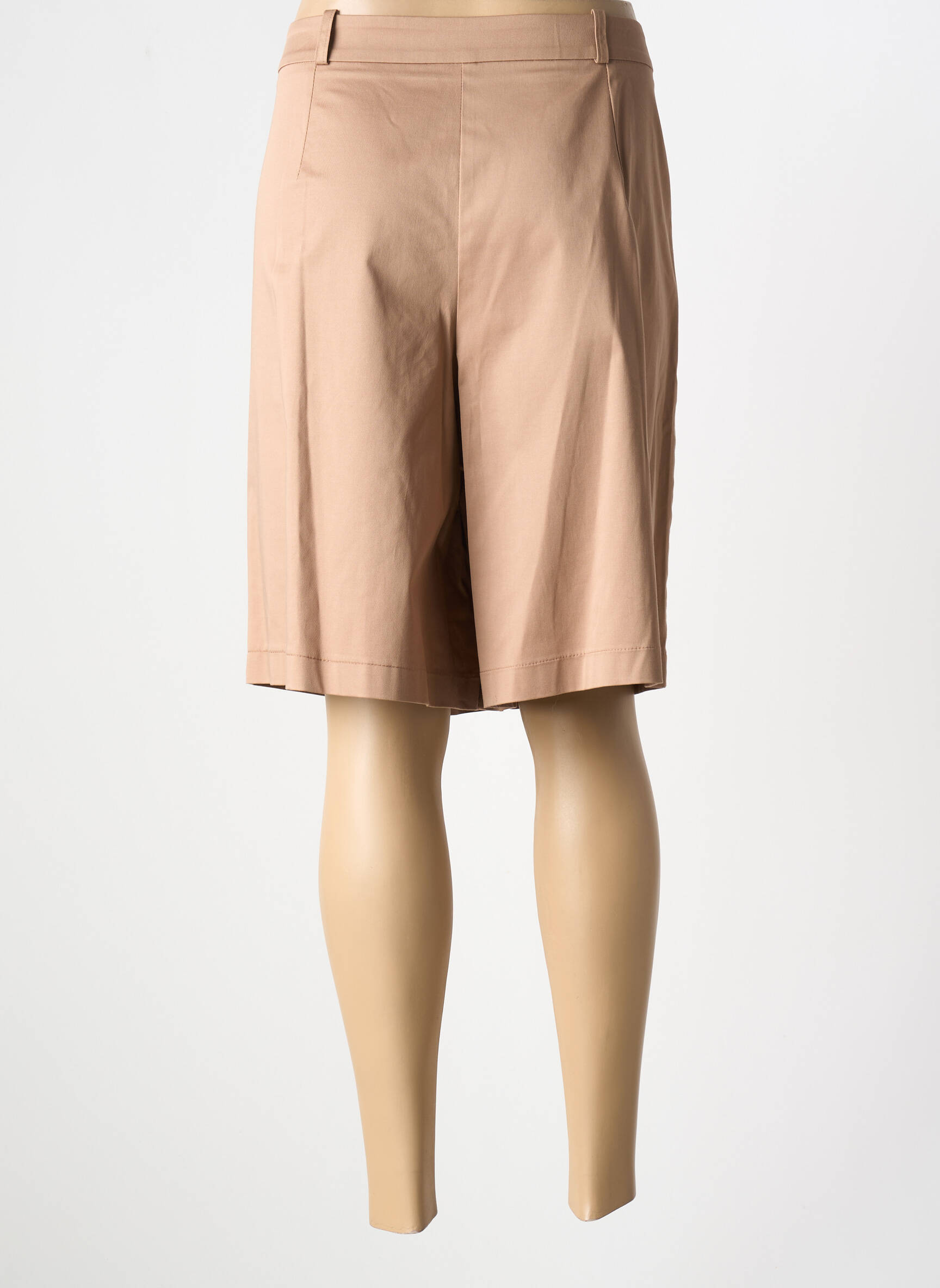 Bermudas popelinos audinys, kuris pasižymi lygiu ir tankiu paviršiumi. normala dydis bežinis ESTEL COLLECTION moteris
