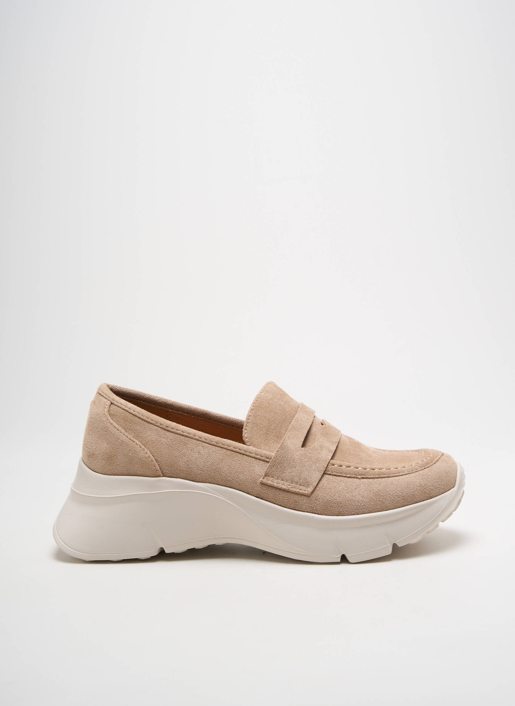 Mokasīnai apvalus mygtukas kulnas nuo 4 iki 6 cm bežinis IDEAL SHOES moteris
