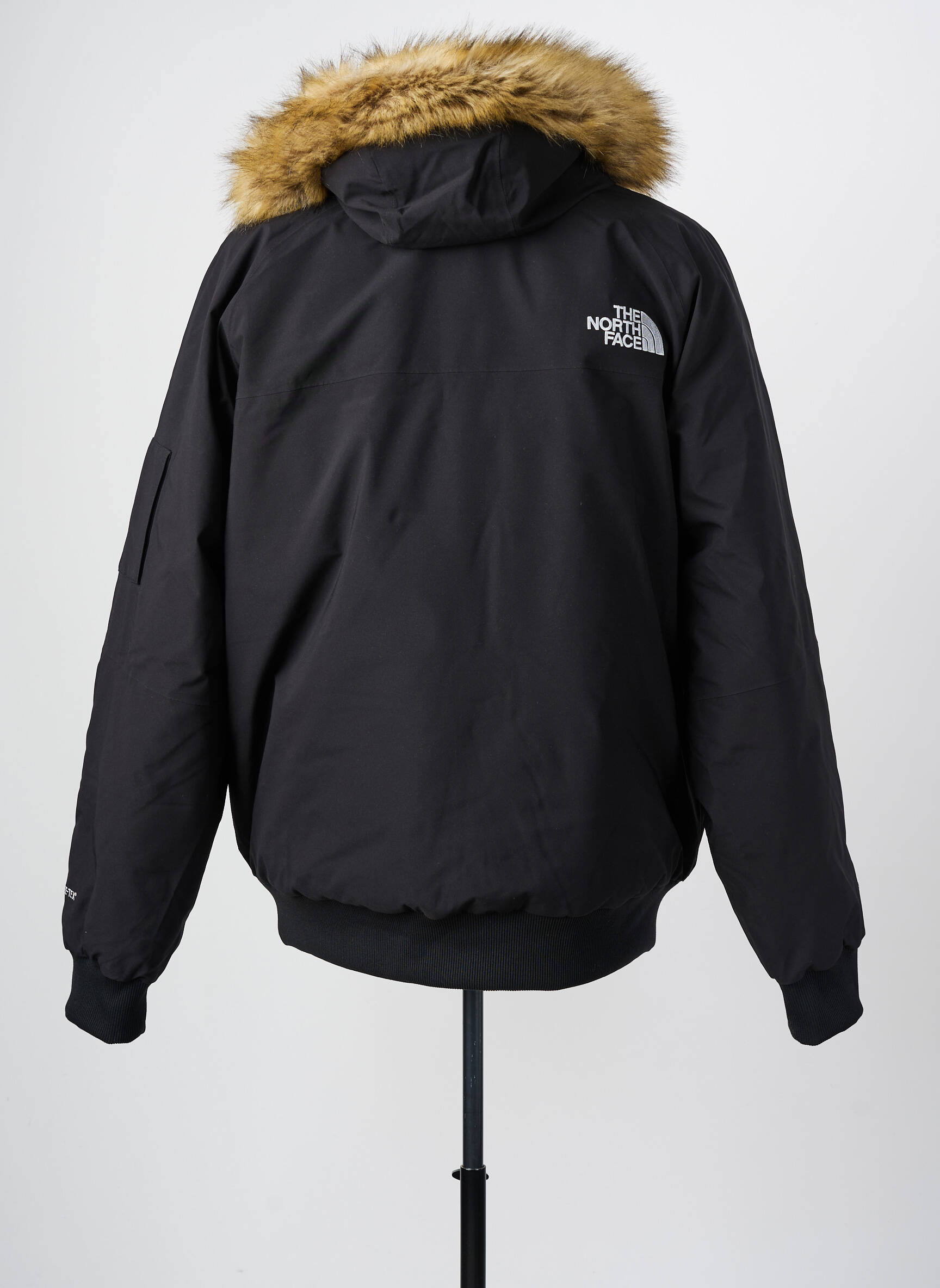 Parka ilgos rankovės su gobtuvu juodas THE NORTH FACE vyras