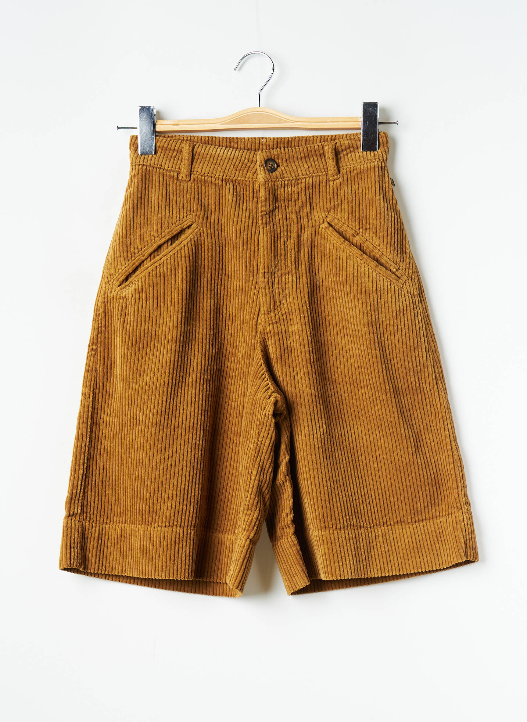 Bermudas rudas BONTON moteris