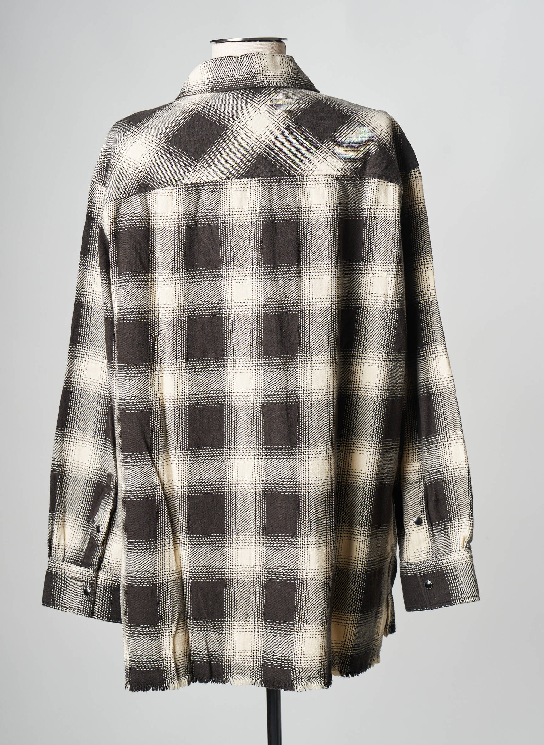 Moteriškas marškinys juodas THE KOOPLES moteris