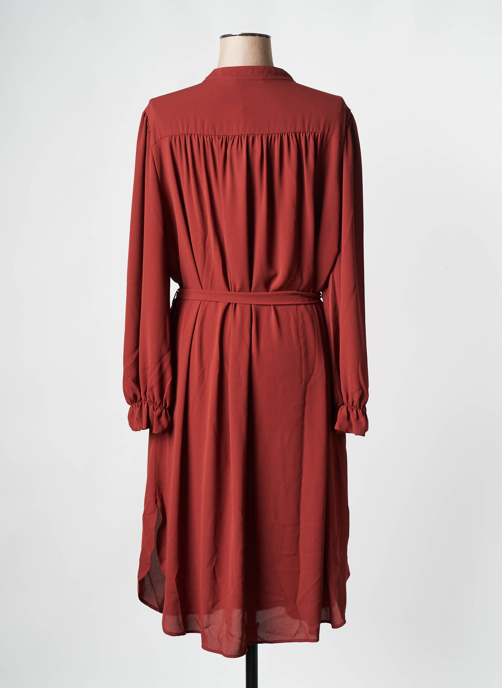 Pusilgių suknelė rudas MAT FASHION moteris