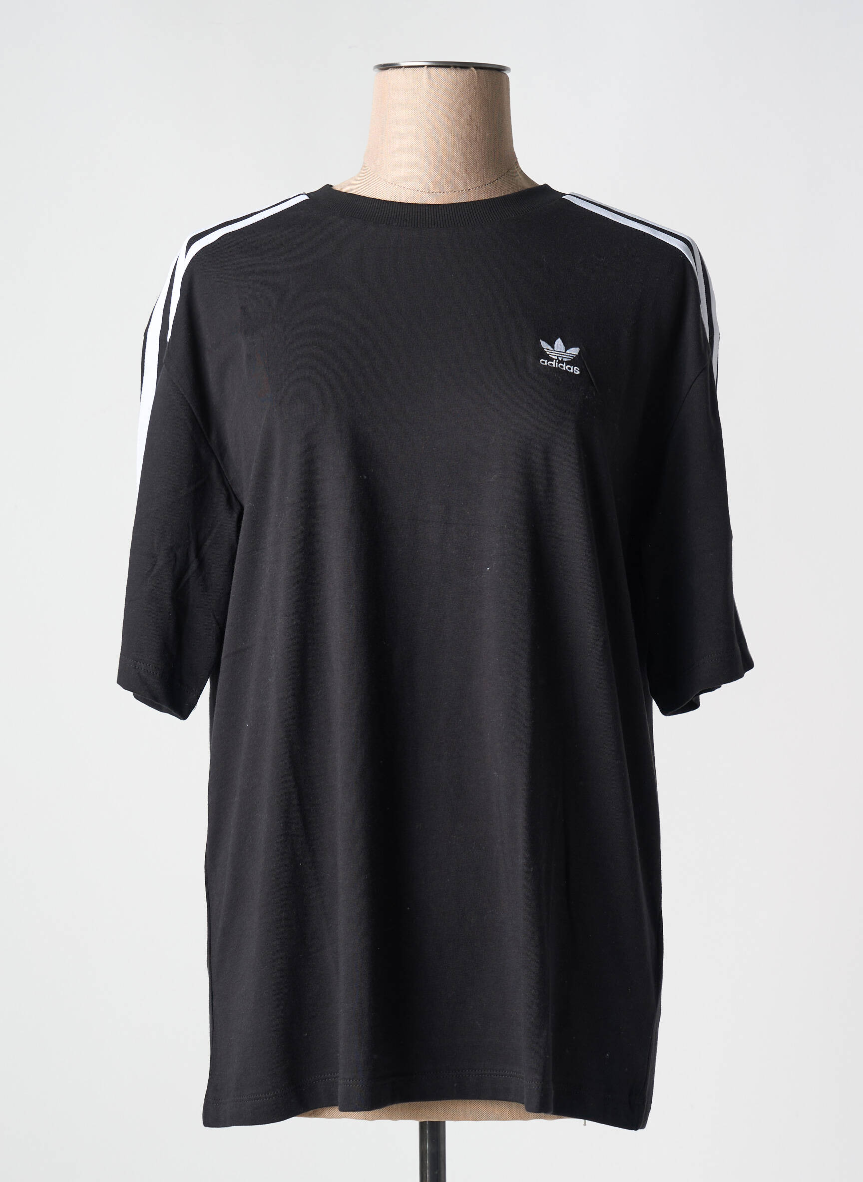 T-marškinys juodas ADIDAS moteris