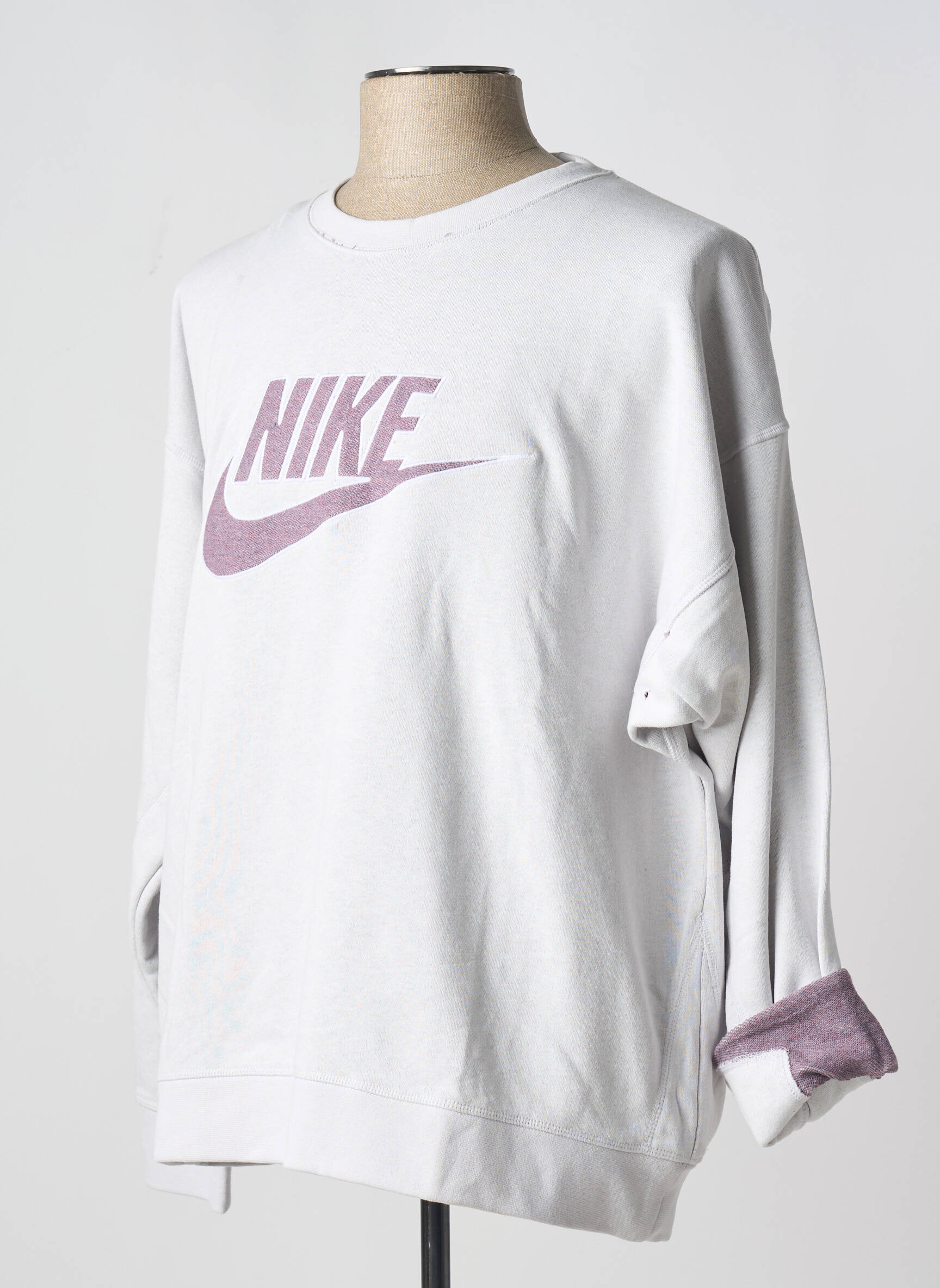 Mikroskopas pilka NIKE vyras