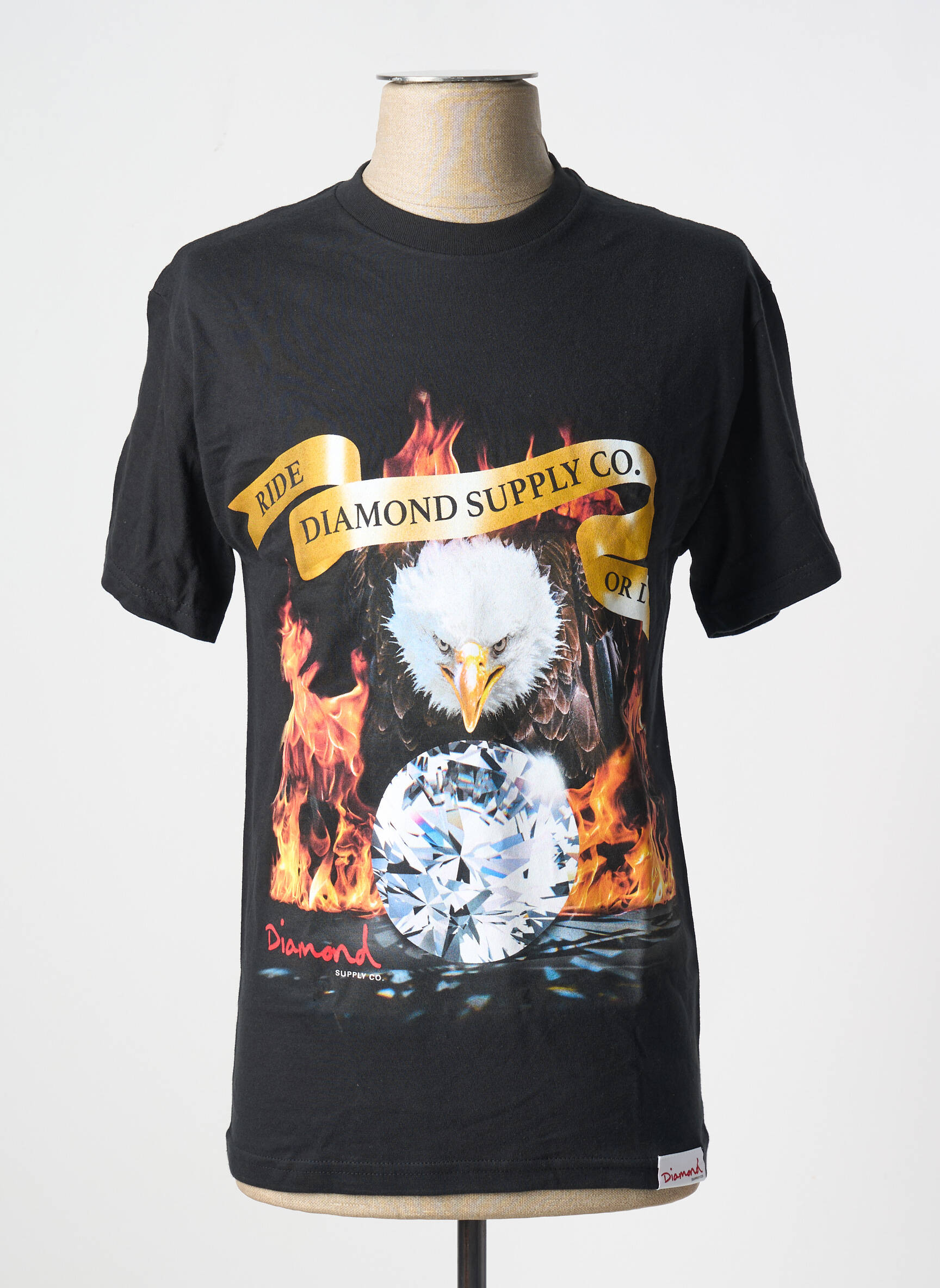 T-marškinys juodas DIAMOND SUPPLY CO vyras