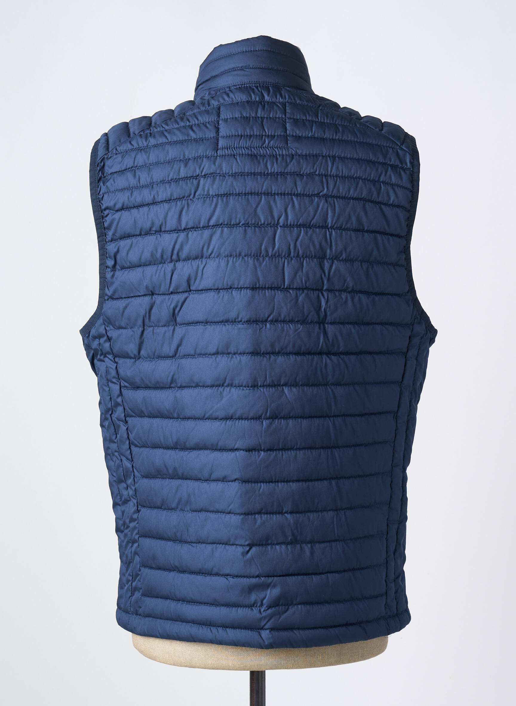 Pūkinė striukė aukšta apykaklė mėlyna JACK & JONES vyras