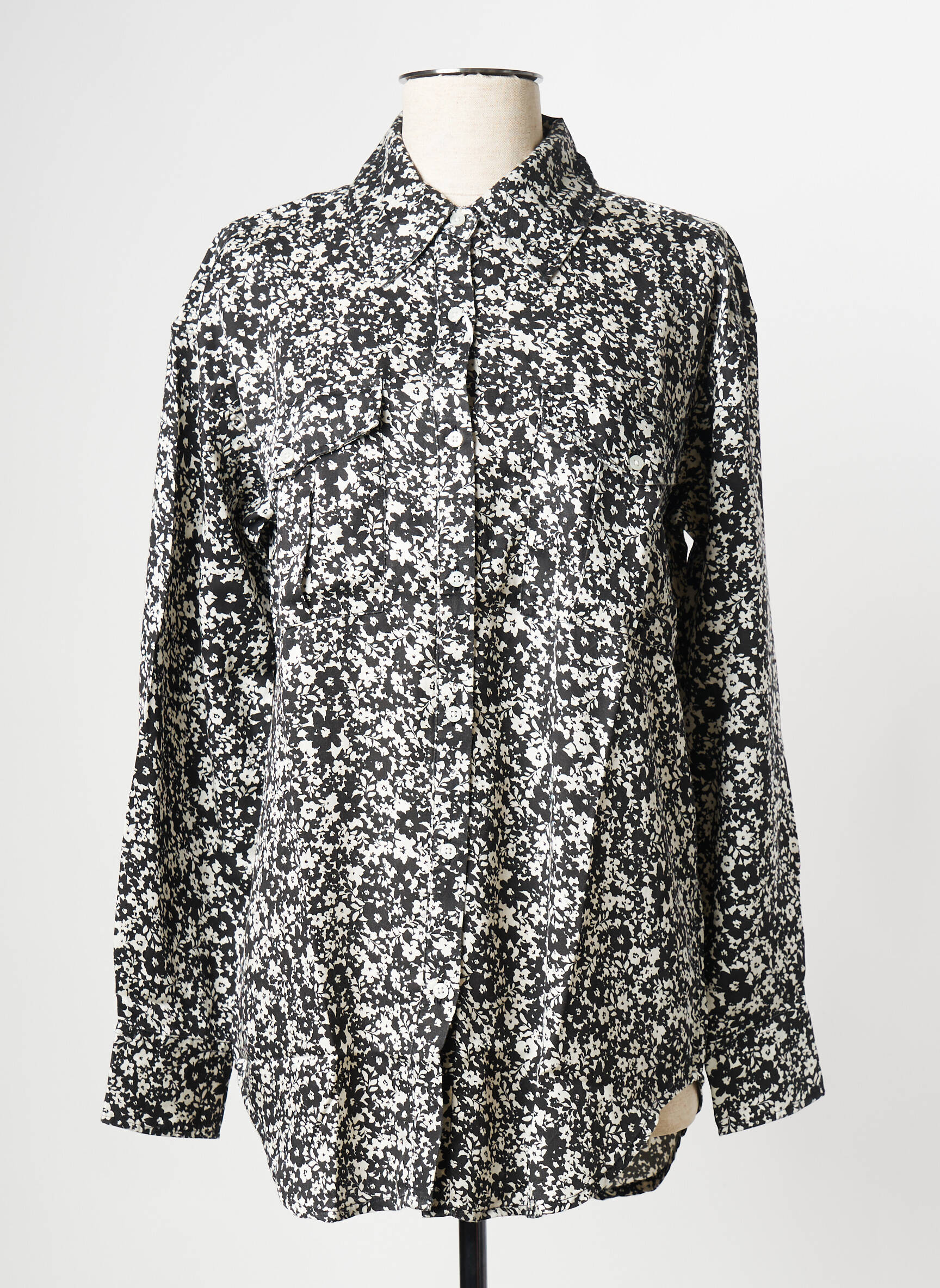 Moteriškas marškinys mao apykaklė juodas KNOWLEDGE COTTON APPAREL moteris