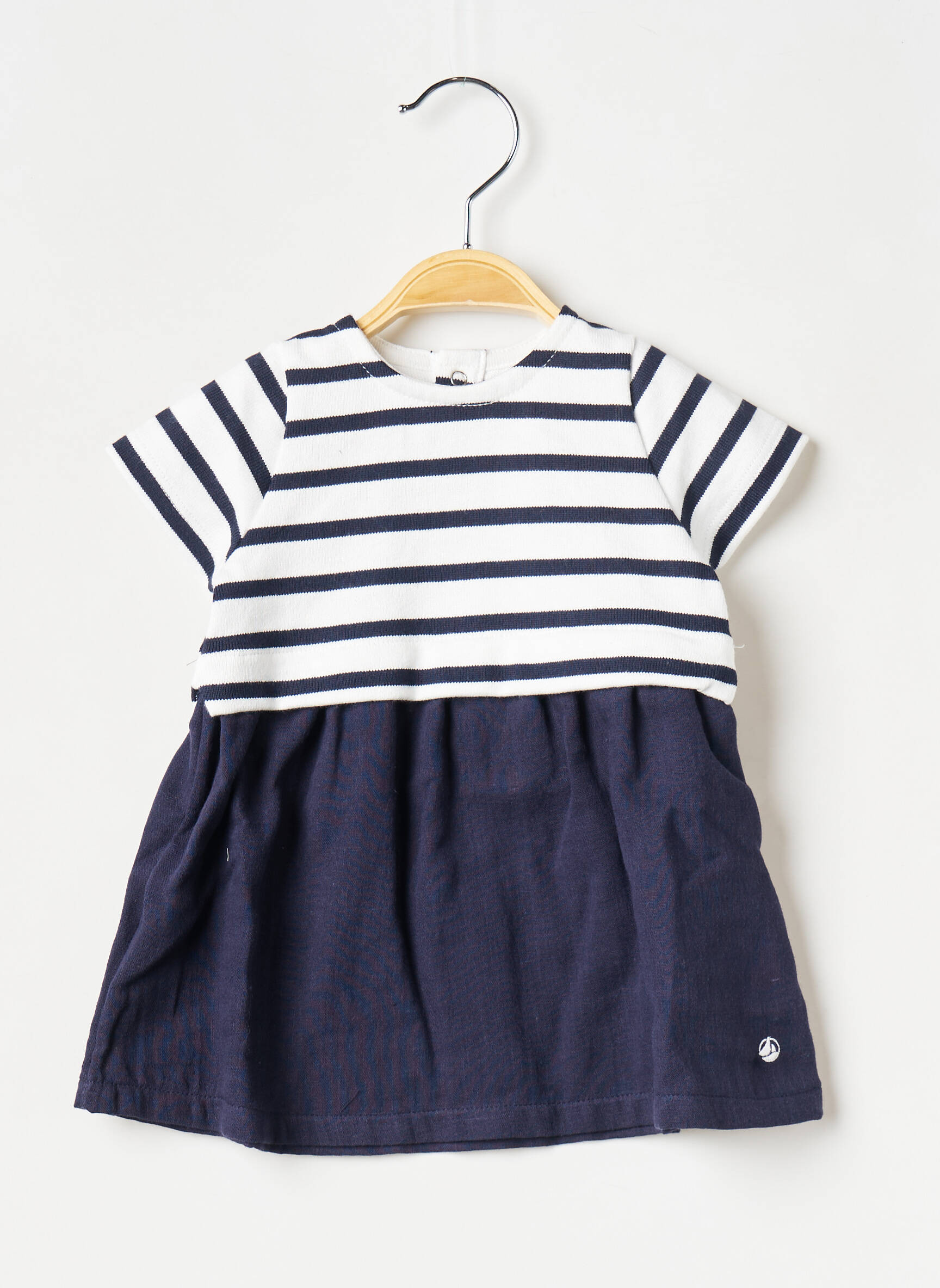 Pusilgių suknelė apvalus kaklas baltas PETIT BATEAU mergina
