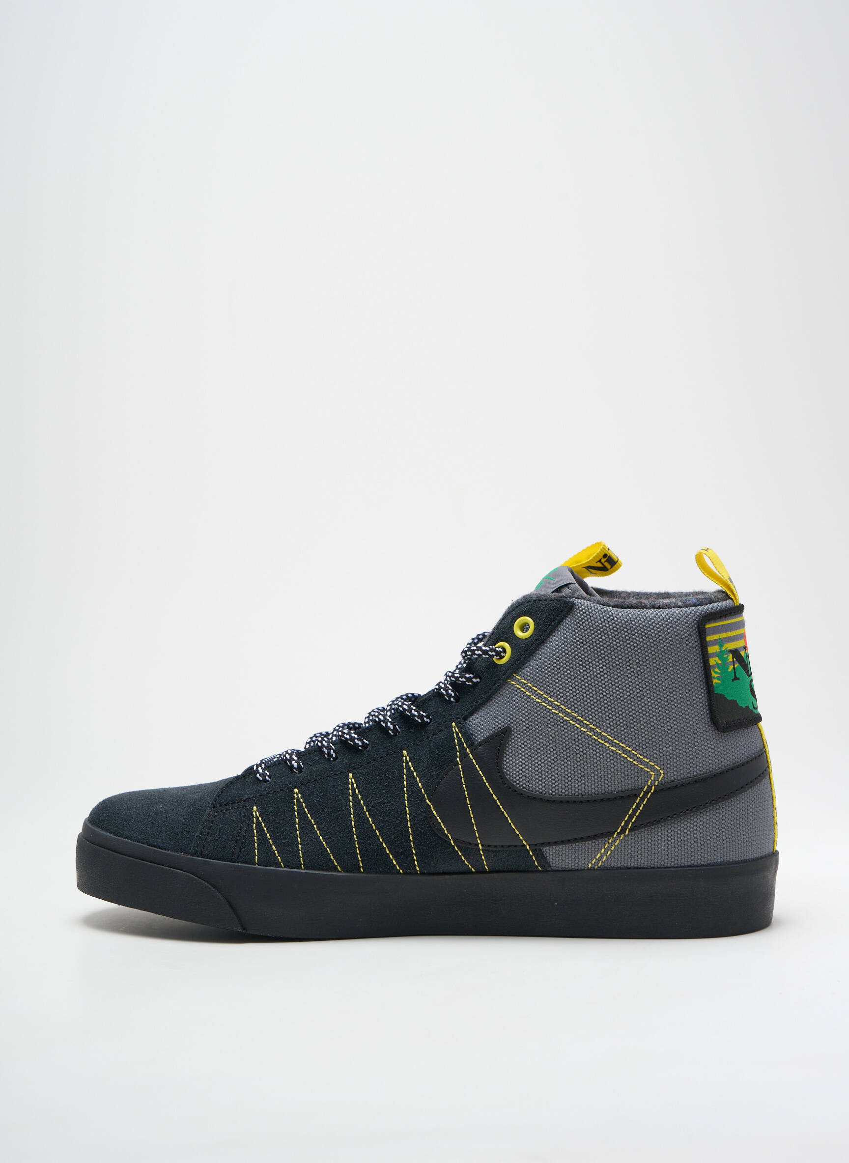 Bėgimo bateliai pilka NIKE vyras