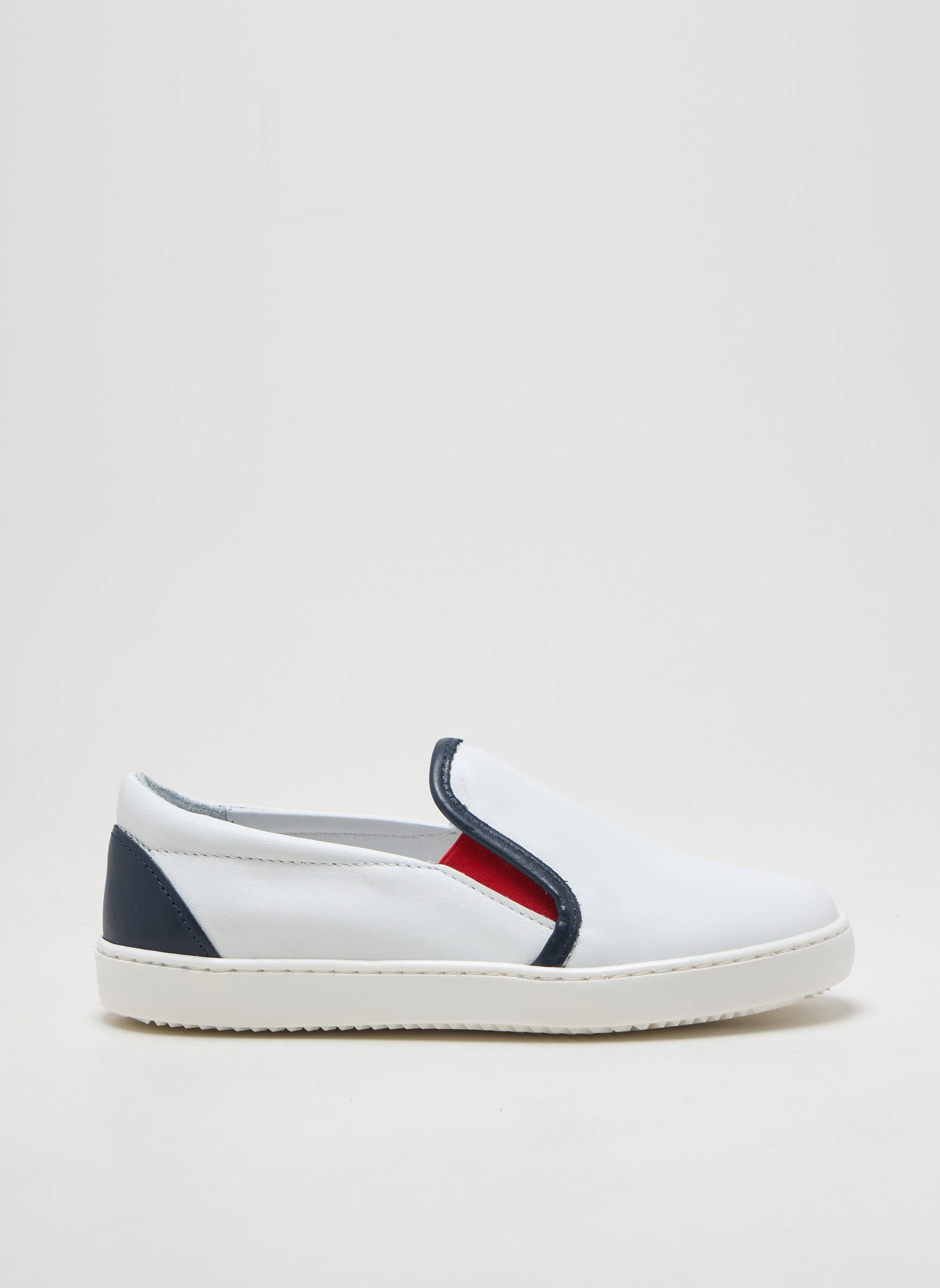 Slip-on batai apvalus mygtukas apvalus mygtukas baltas CENDRY berniukas