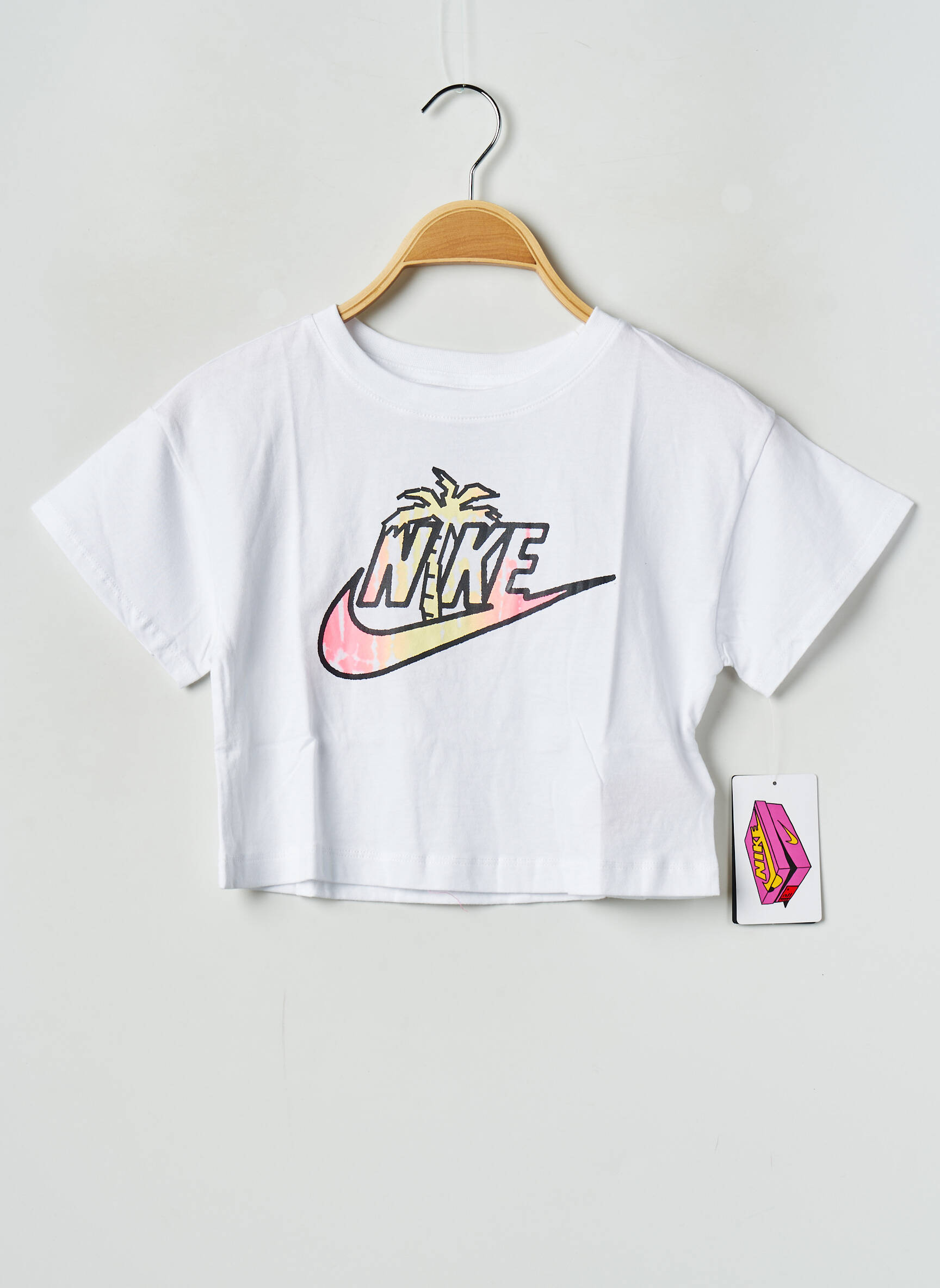T-marškinys apvalus kaklas baltas NIKE mergina