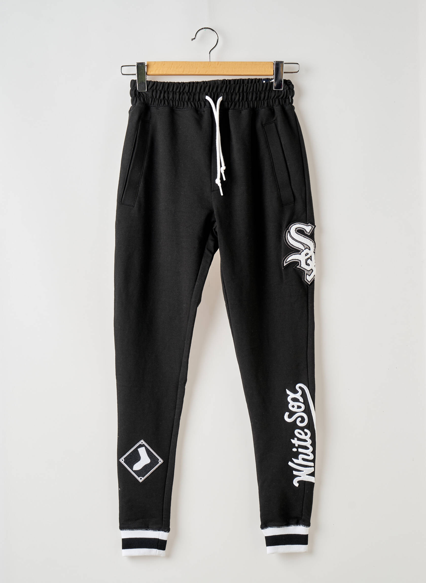 Joggins juodas NEW ERA unisexas