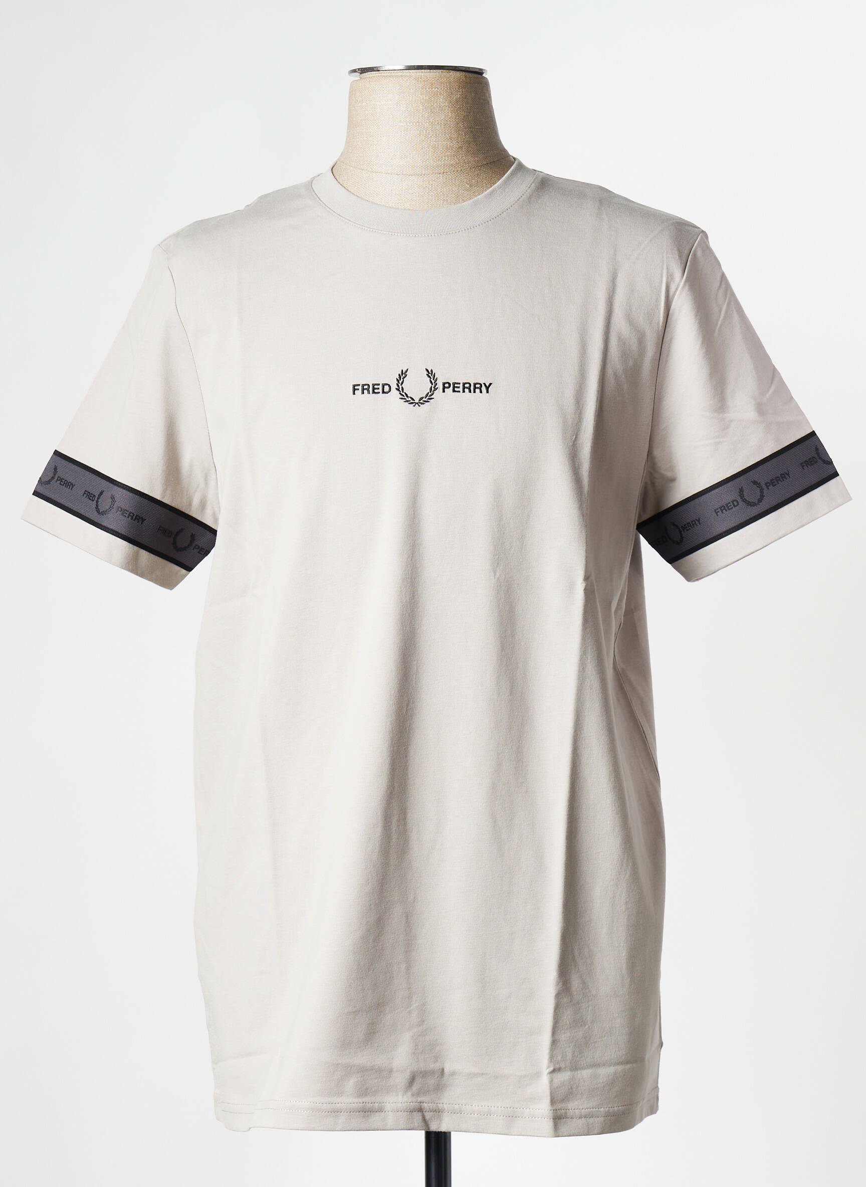 T-marškinys pilka FRED PERRY vyras