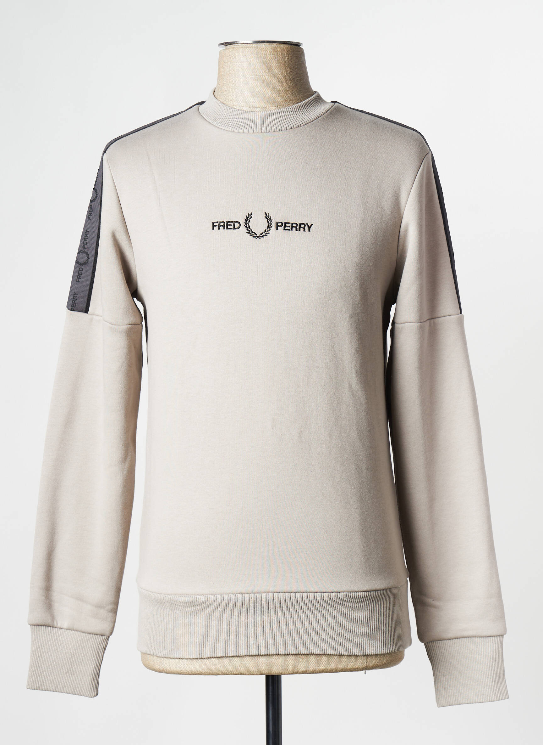 Mikroskopas pilka FRED PERRY vyras