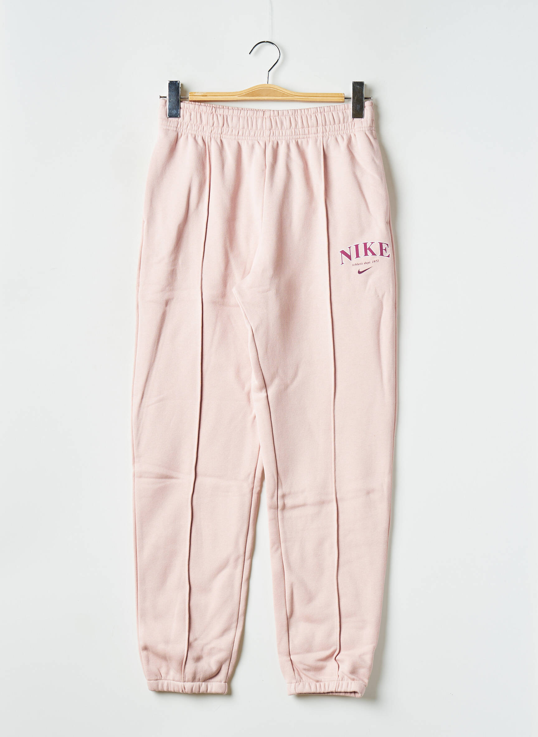 Joggins rožinė NIKE mergina