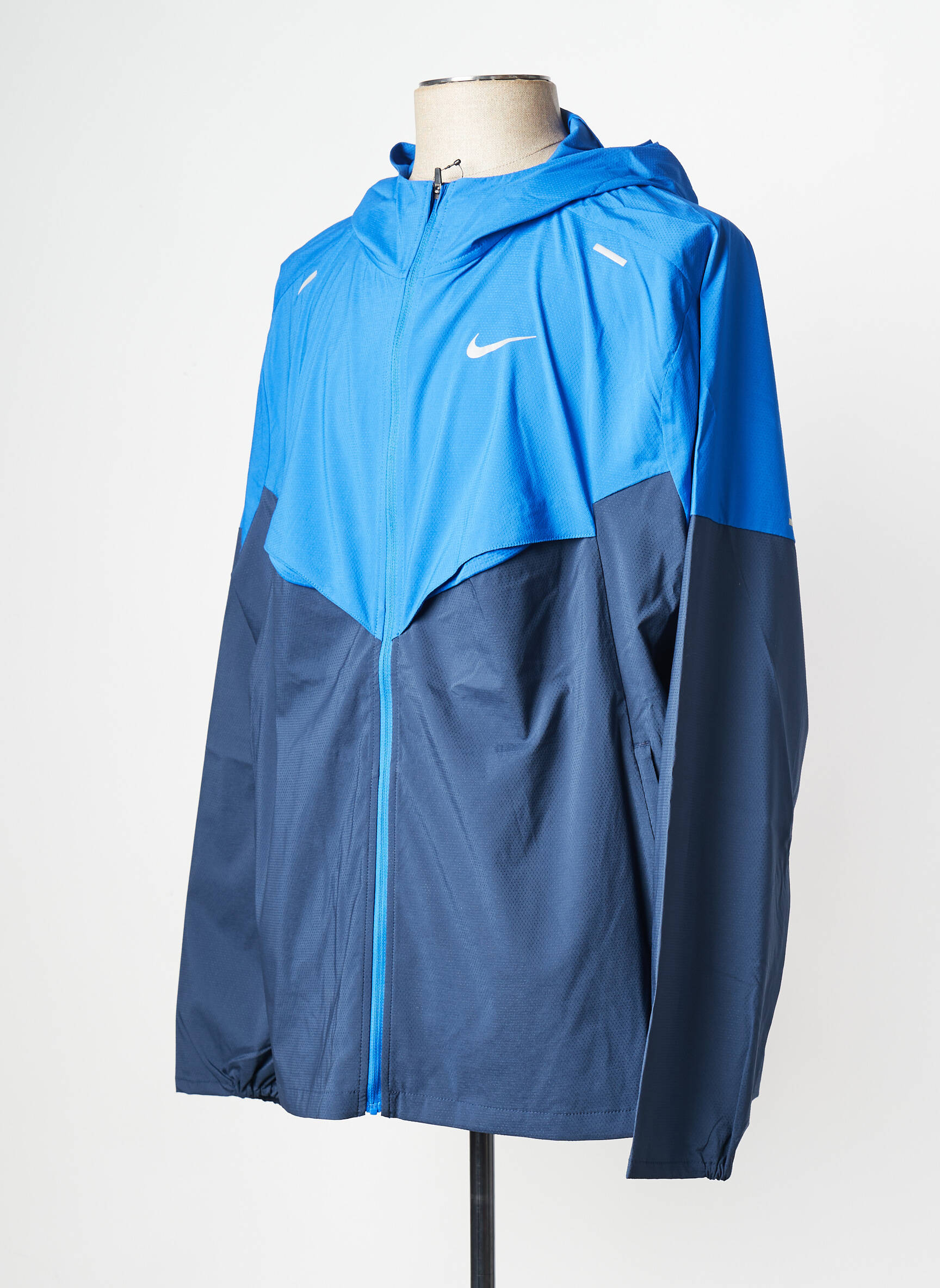Vėjo nepraleidėjas aukšta apykaklė mėlyna NIKE vyras