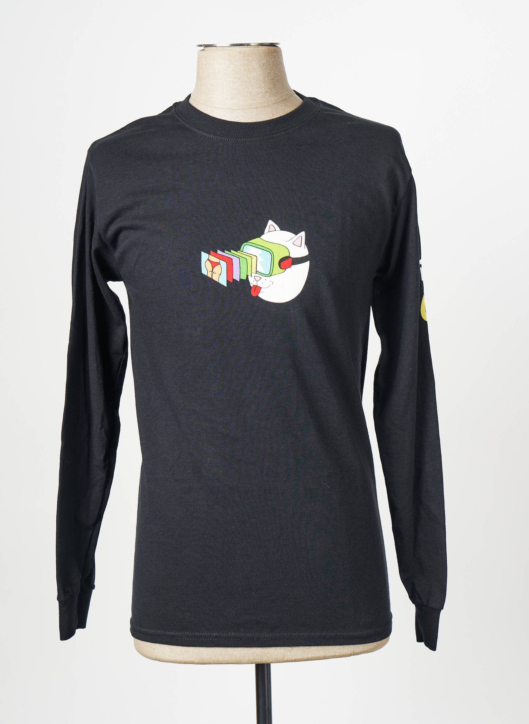 T-marškinys juodas RIPNDIP vyras