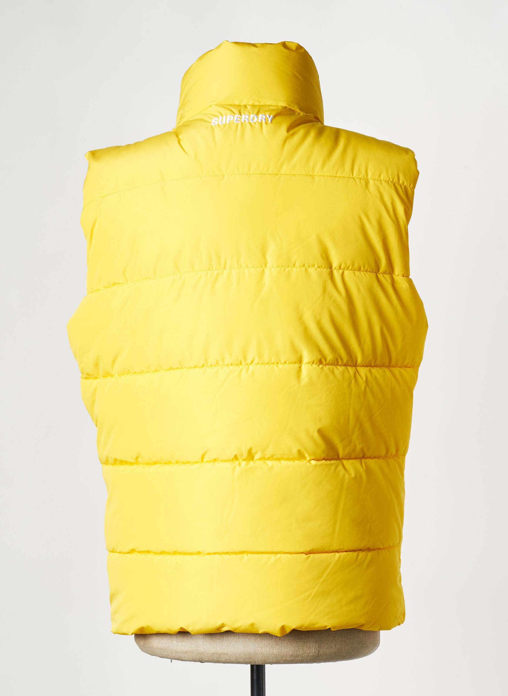 Pūkinė striukė geltona SUPERDRY vyras