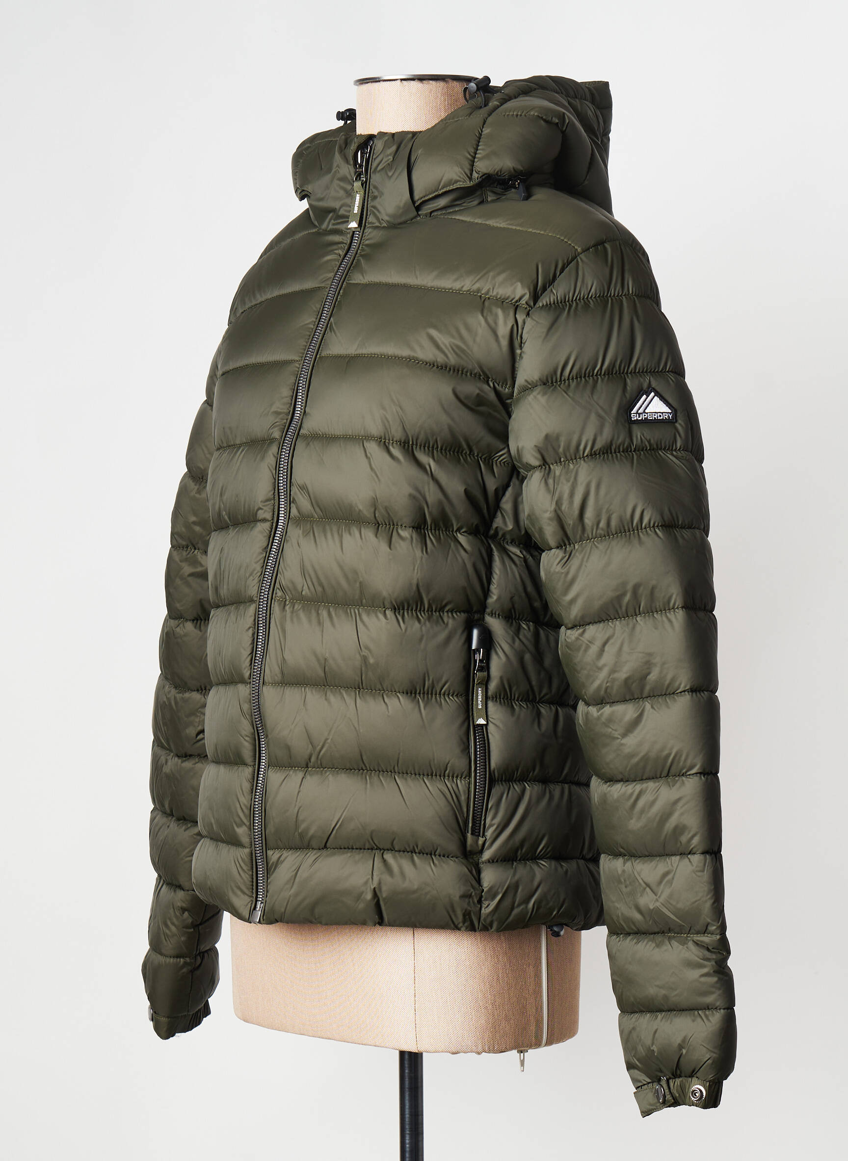 Pūkinė striukė žalias SUPERDRY moteris