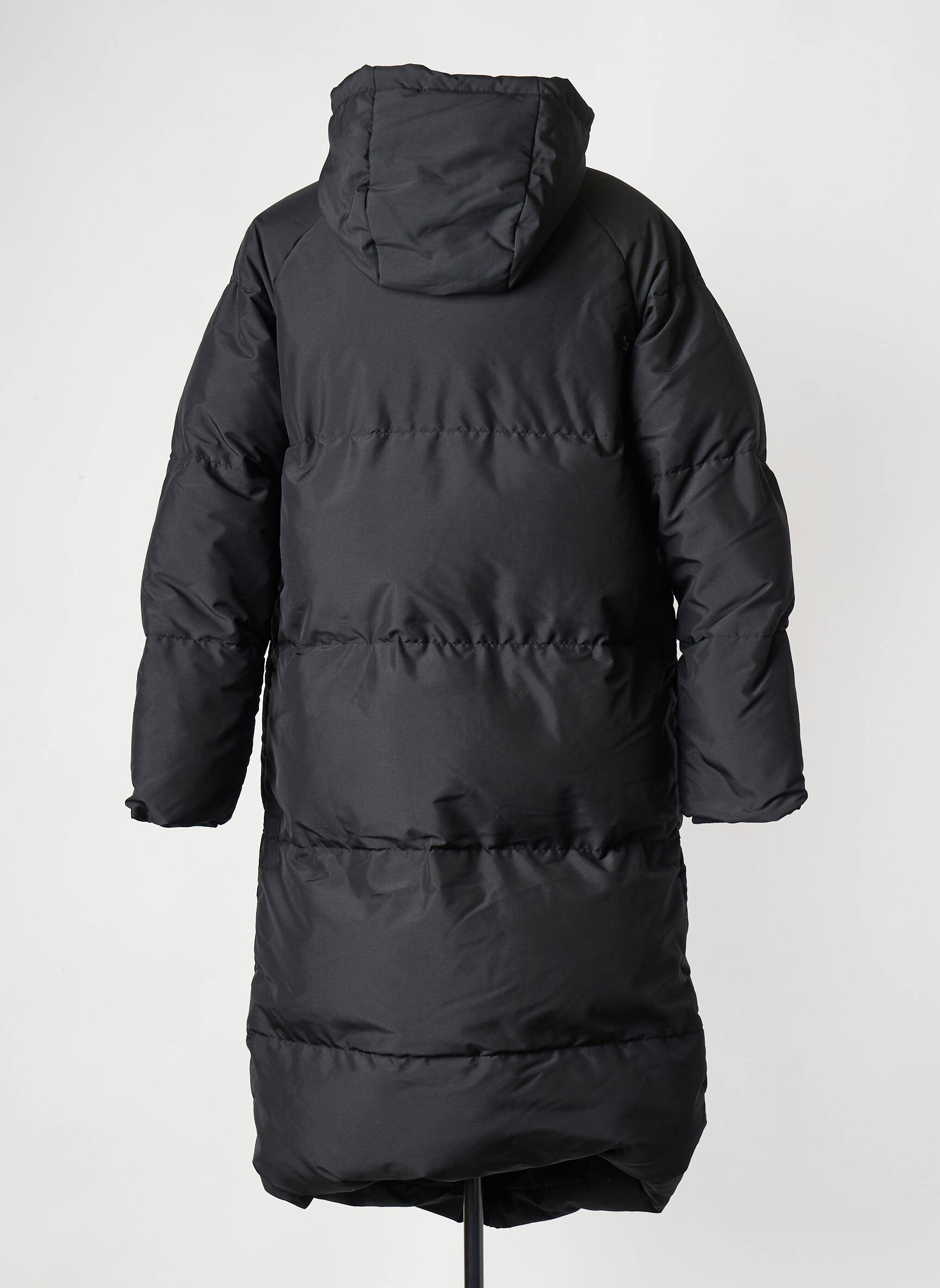 Parka juodas MINIMUM moteris
