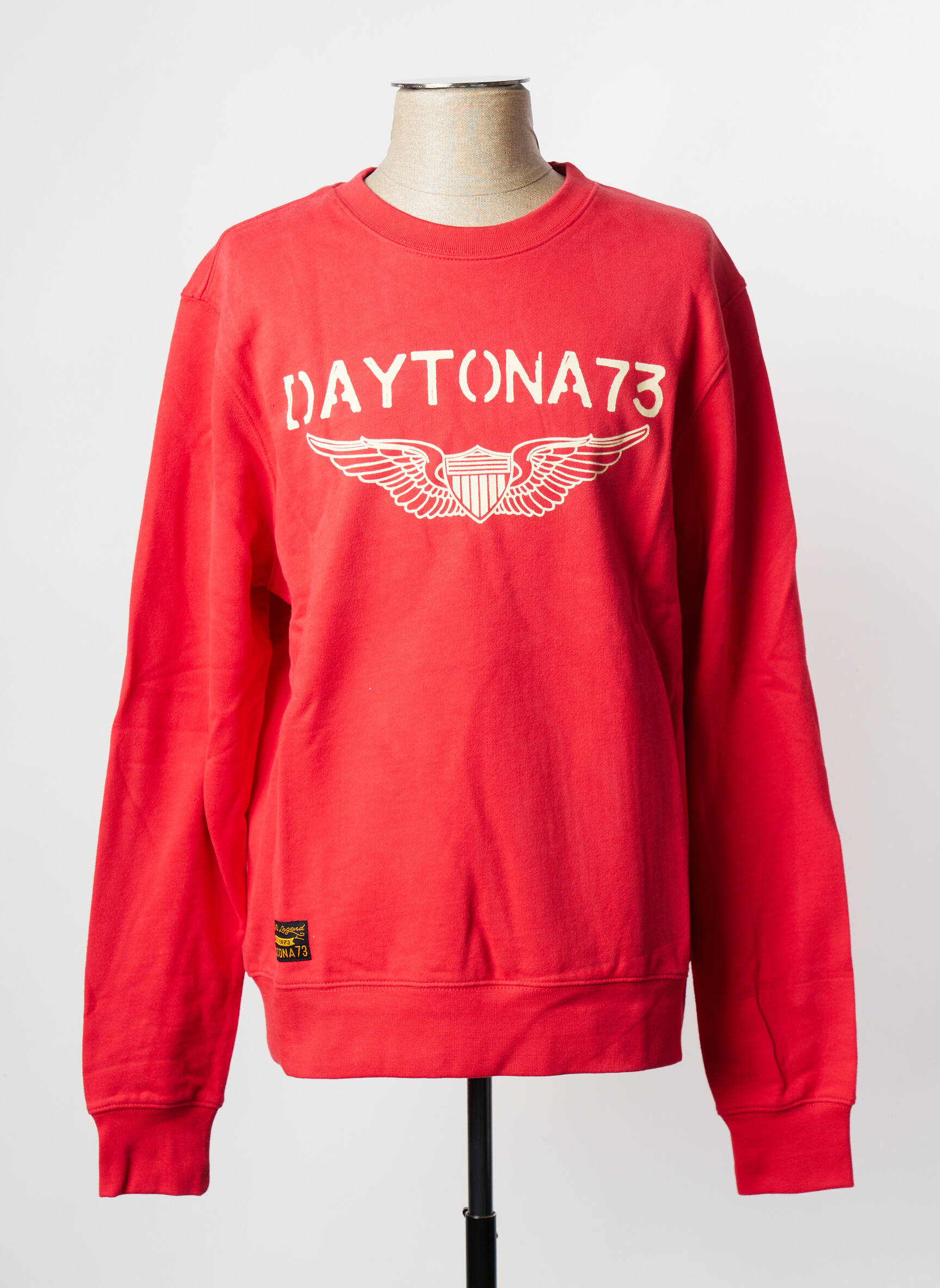 Mikroskopas raudona DAYTONA vyras