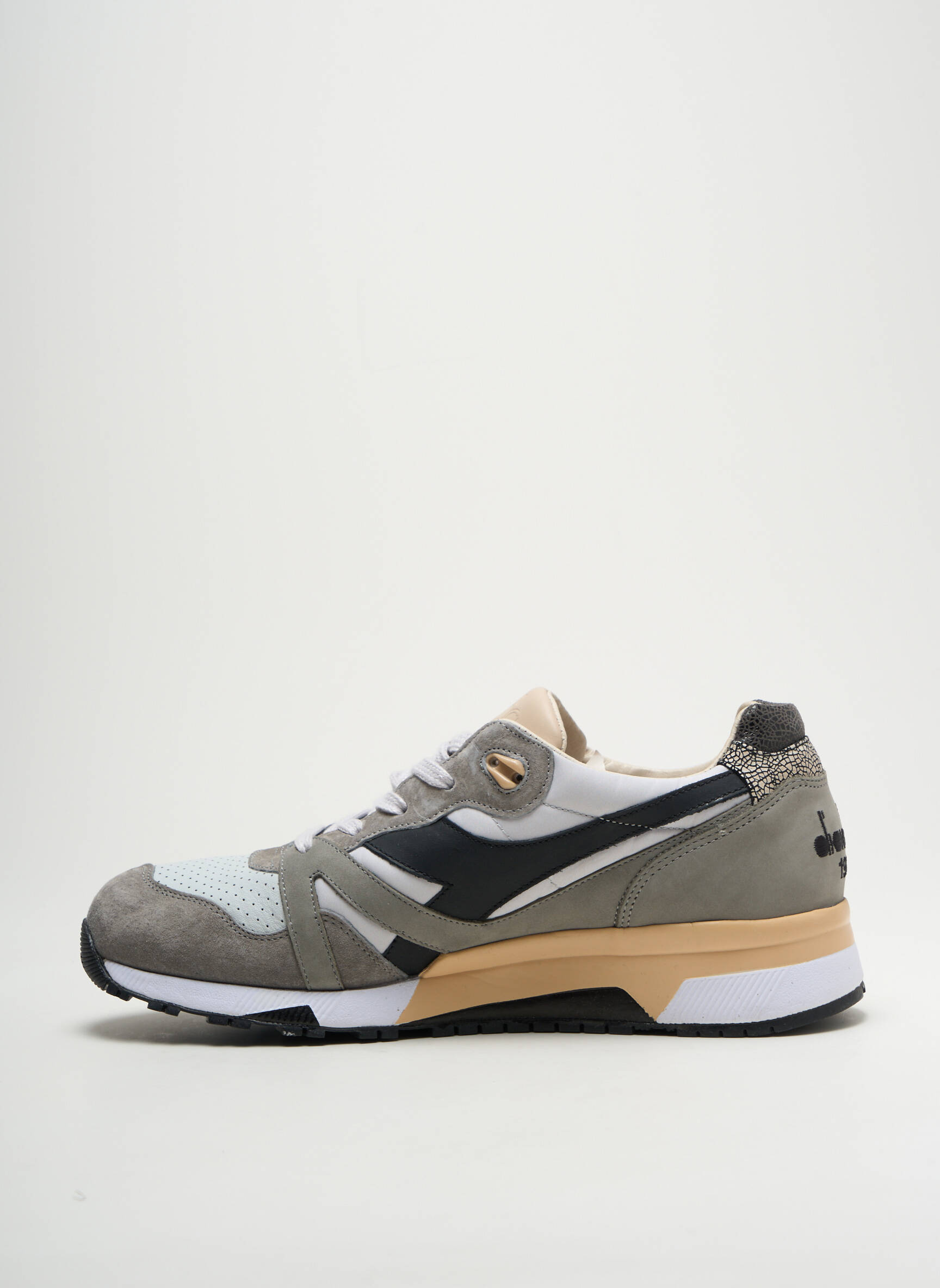 Bėgimo bateliai pilka DIADORA vyras