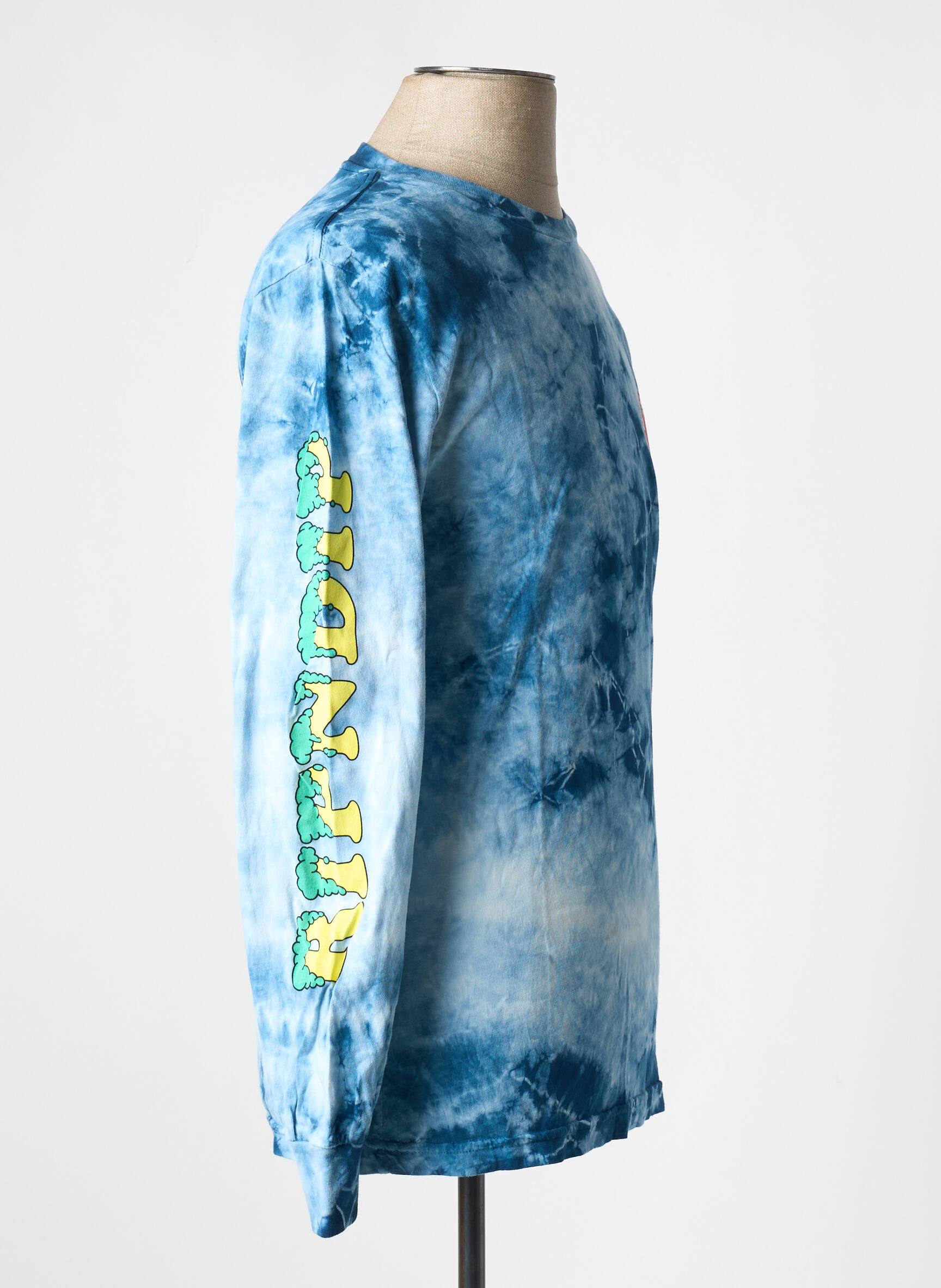 T-marškinys mėlyna RIPNDIP vyras